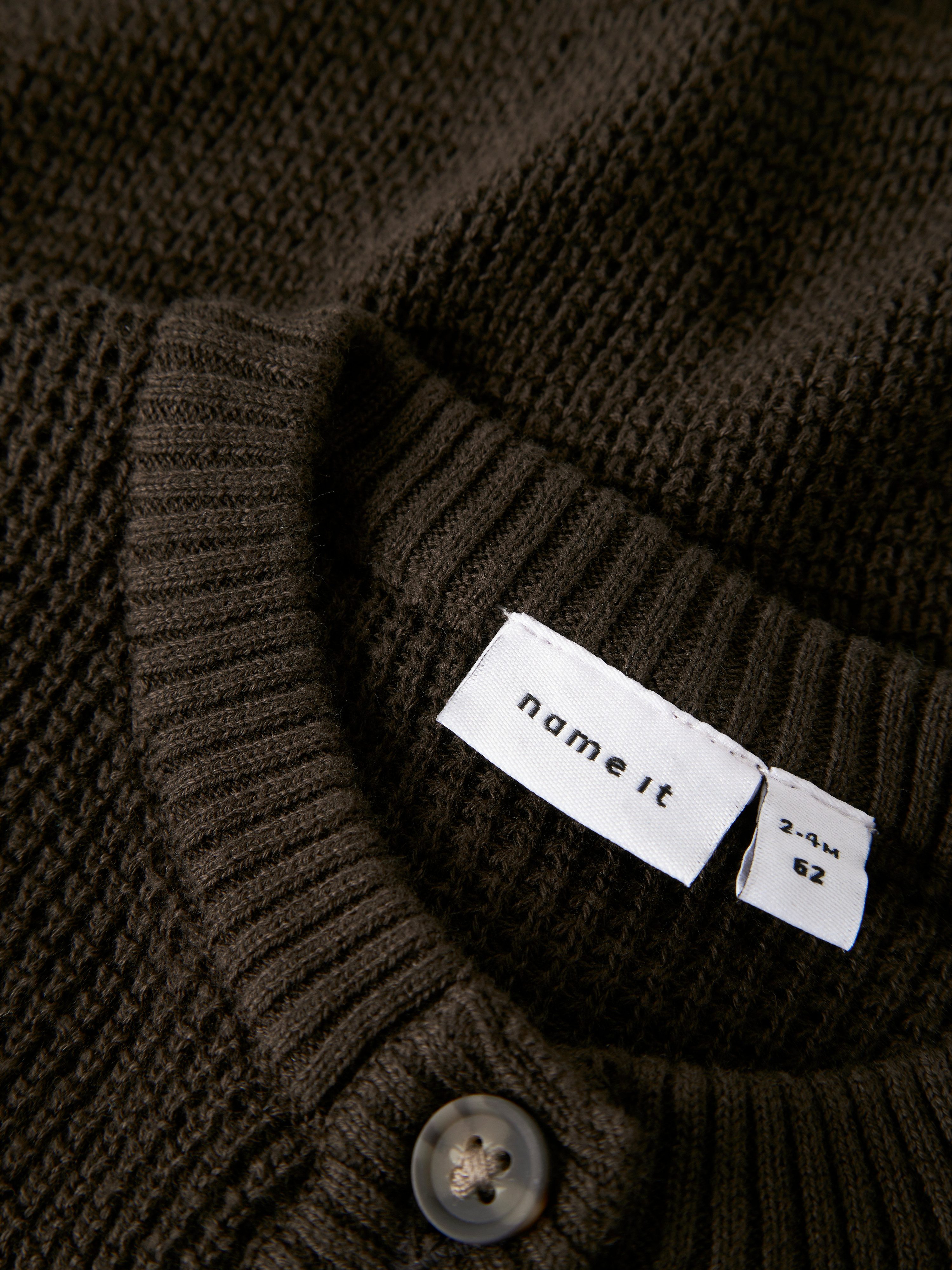 Name It Strickjacke NBNBUBBA LS KNIT CARD NOOS in dezent strukturierter Qualität