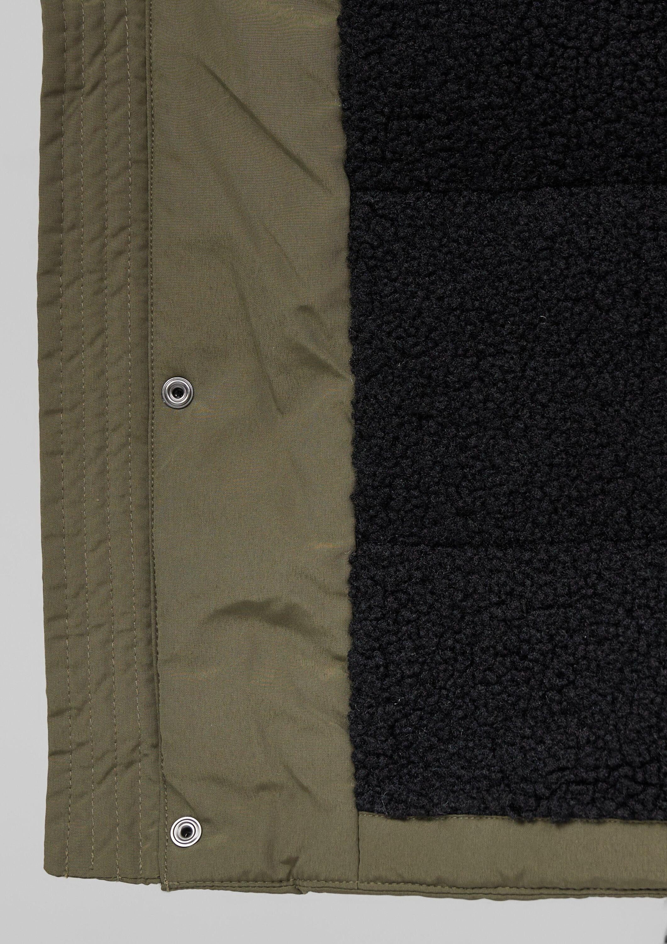 s.Oliver Wintermantel Outdoor-Mantel Wärmender Parka mit Kapuze und Teilungsnähten