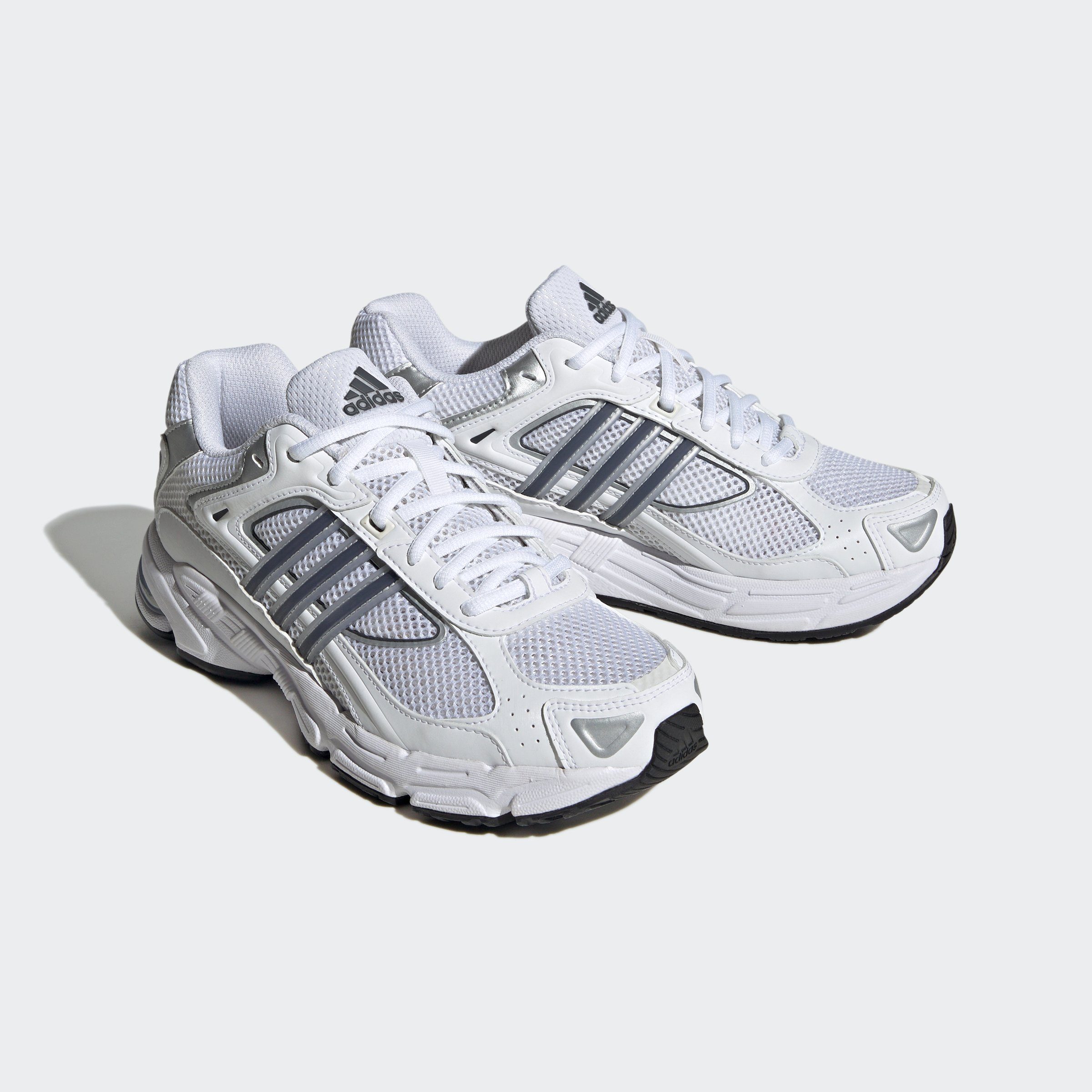 Five adidas RESPONSE / Originals Black Sneaker Core / Cloud White Grey