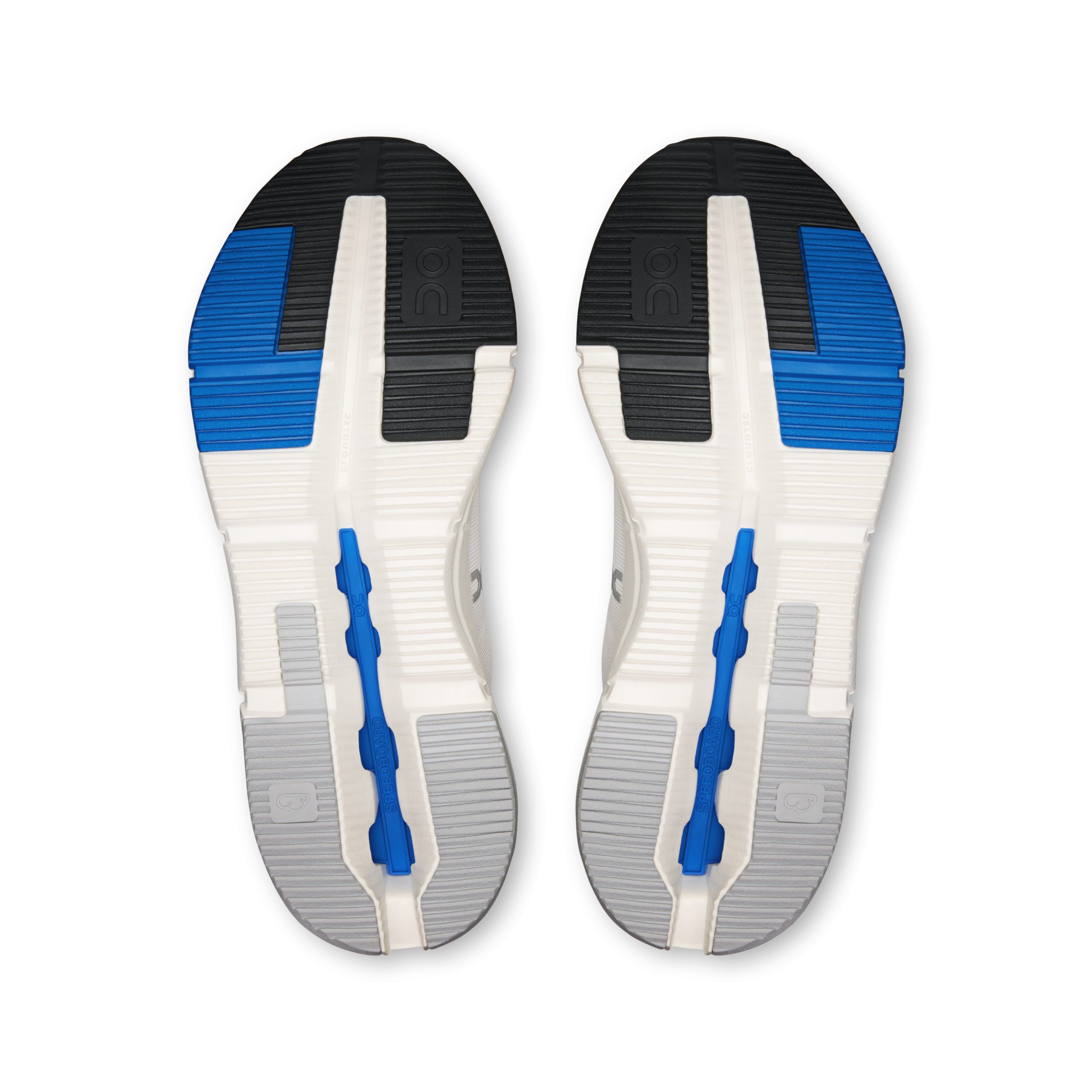 ON RUNNING Cloudnova Form 2 GLACIER / IVORY Walkingschuh