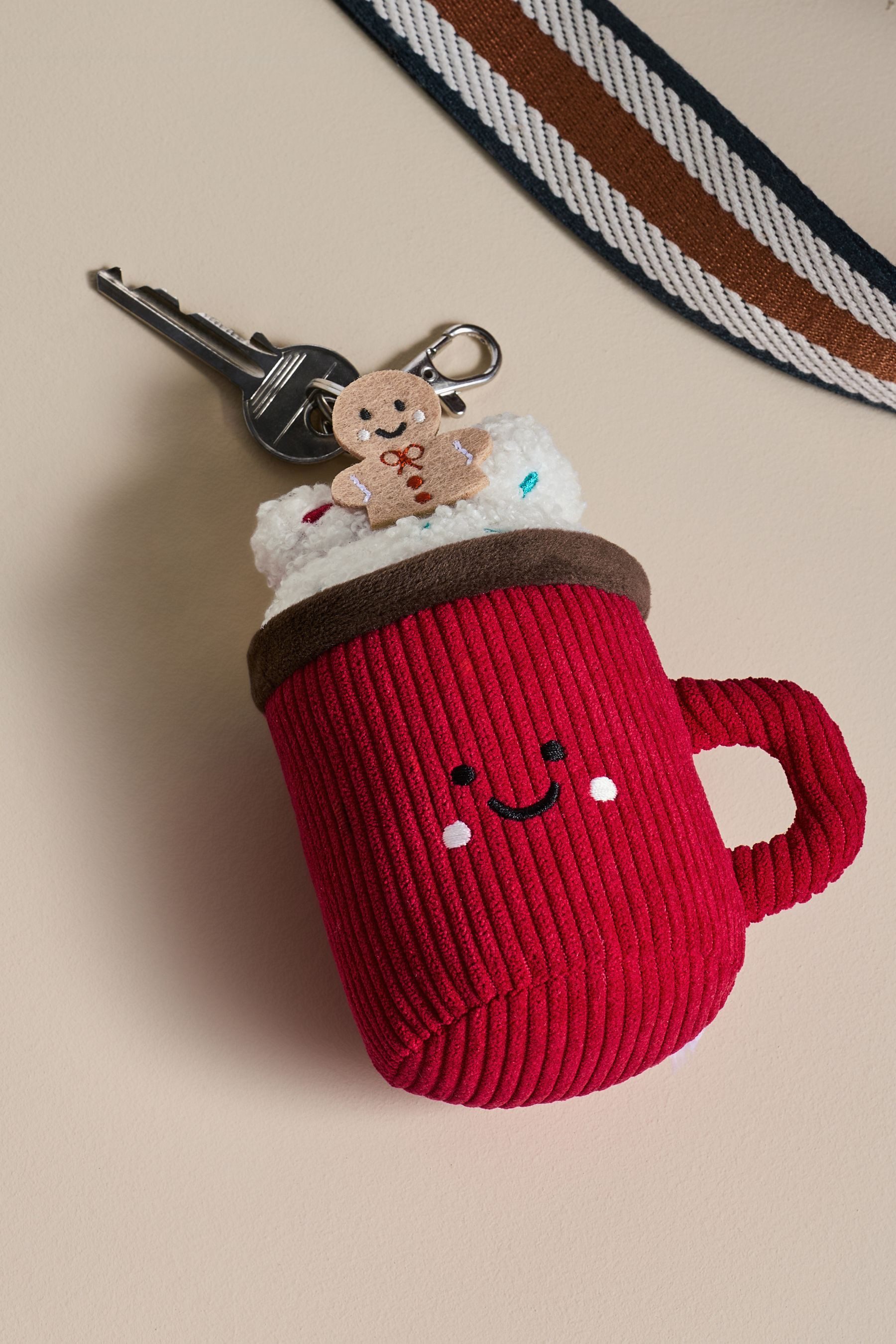 Next Schlüsselanhänger Schlüsselring mit flauschigem Anhänger (1-tlg) günstig online kaufen