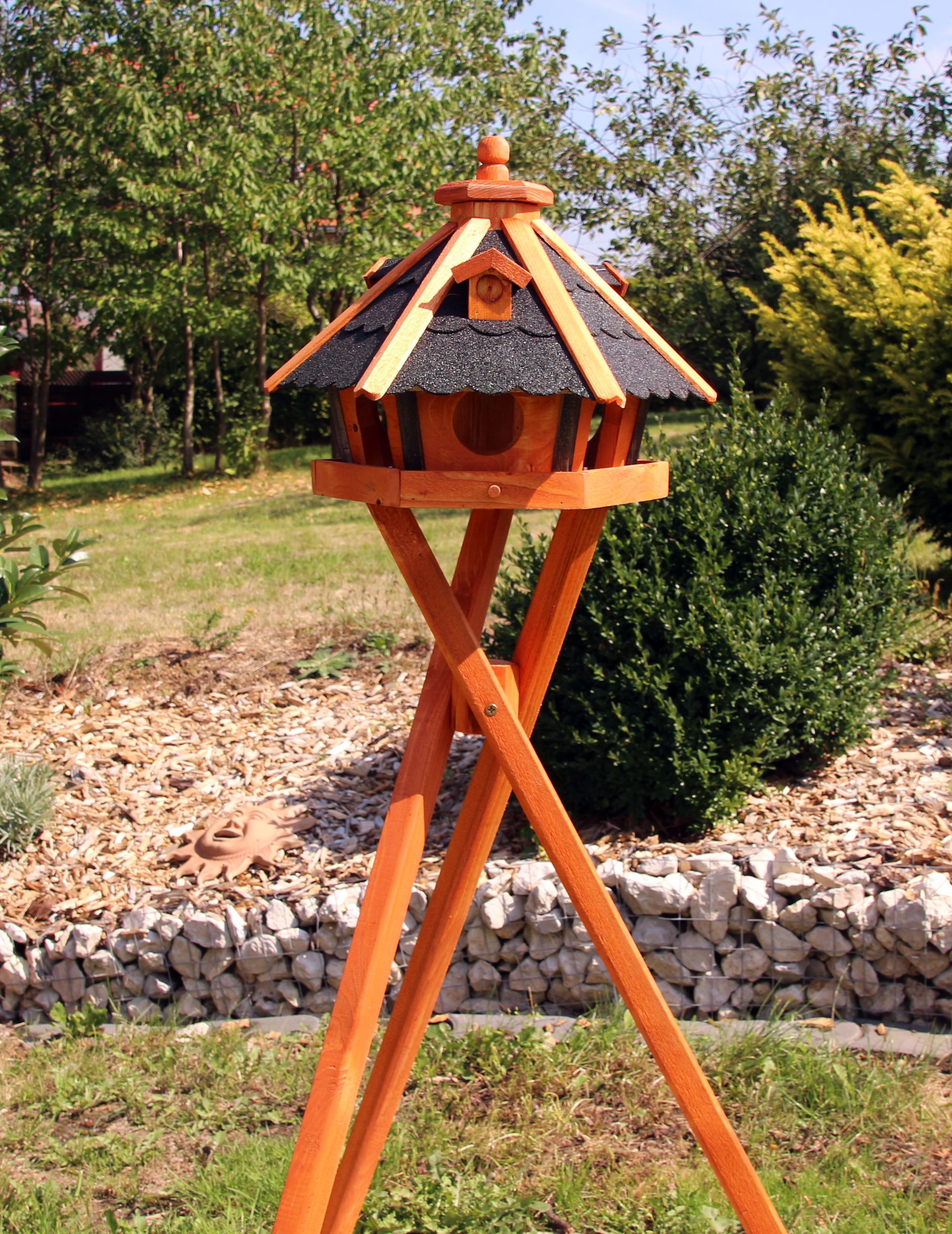 Vogelhaus Vogelhaus mit Ständer 47x33 cm wetterfest aus Holz Typ 23
