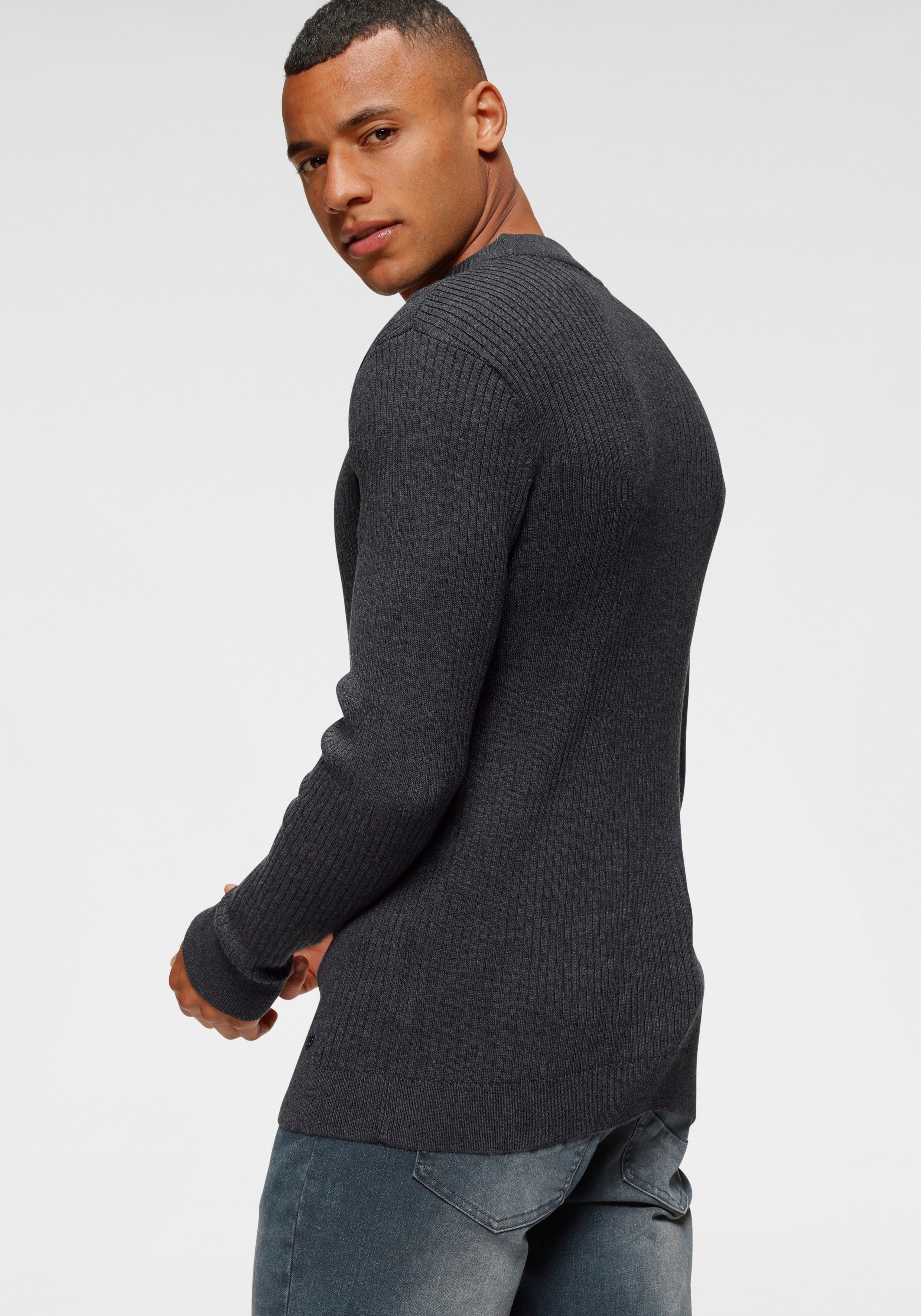 Bruno Banani Stehkragenpullover in Rippstrickoptik günstig online kaufen