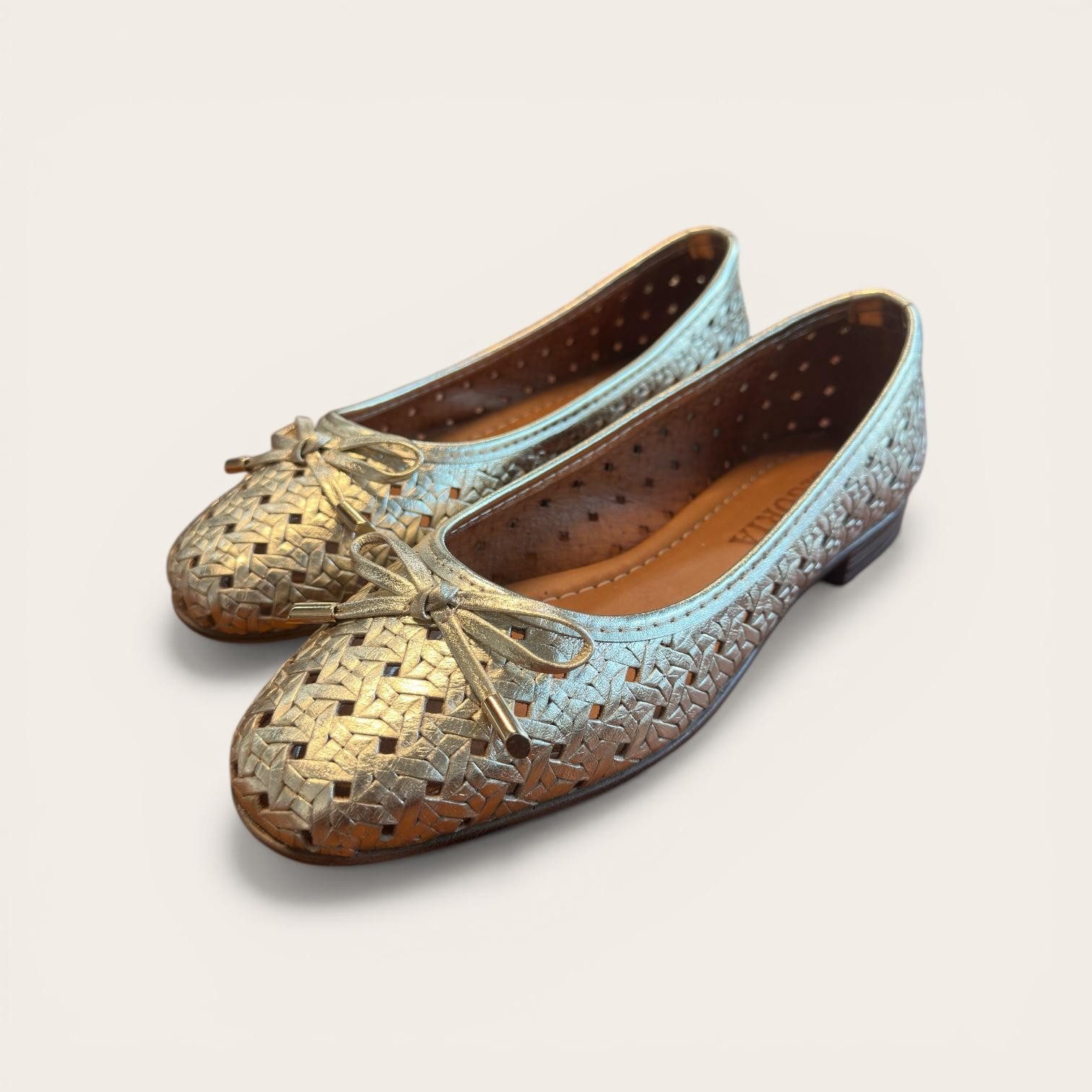 Begoria Begoria Aurelia - Premium Leder-Ballerina mit Schleifendetail Ballerina
