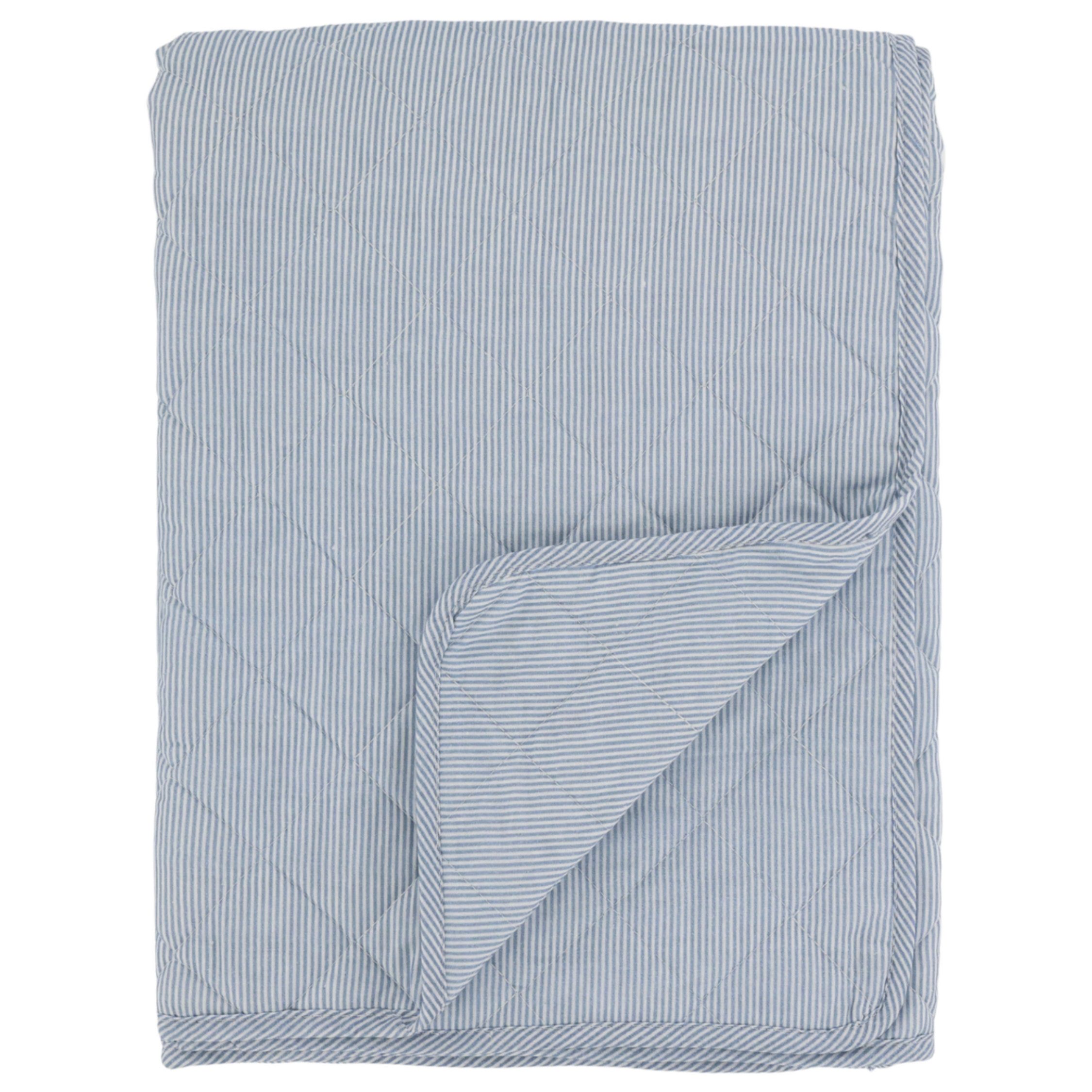 Chic Antique Tagesdecke Chic Antique Aix Quilt Maritim mit Streifenmuster Sky Blue / Weiß
