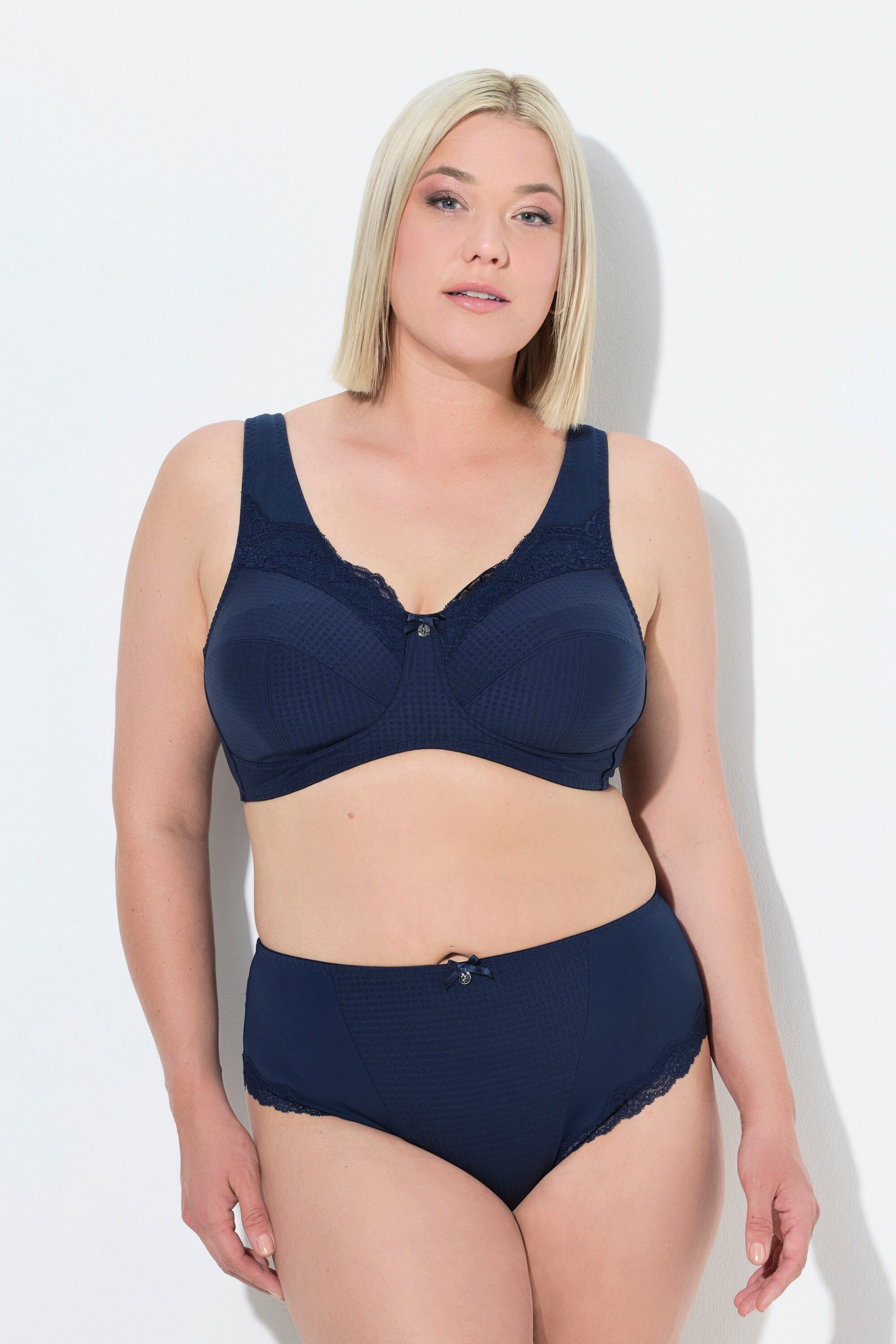 Ulla Popken Entlastungs-BH Entlastungs-BH ohne Bügel Spitze Cup C - G