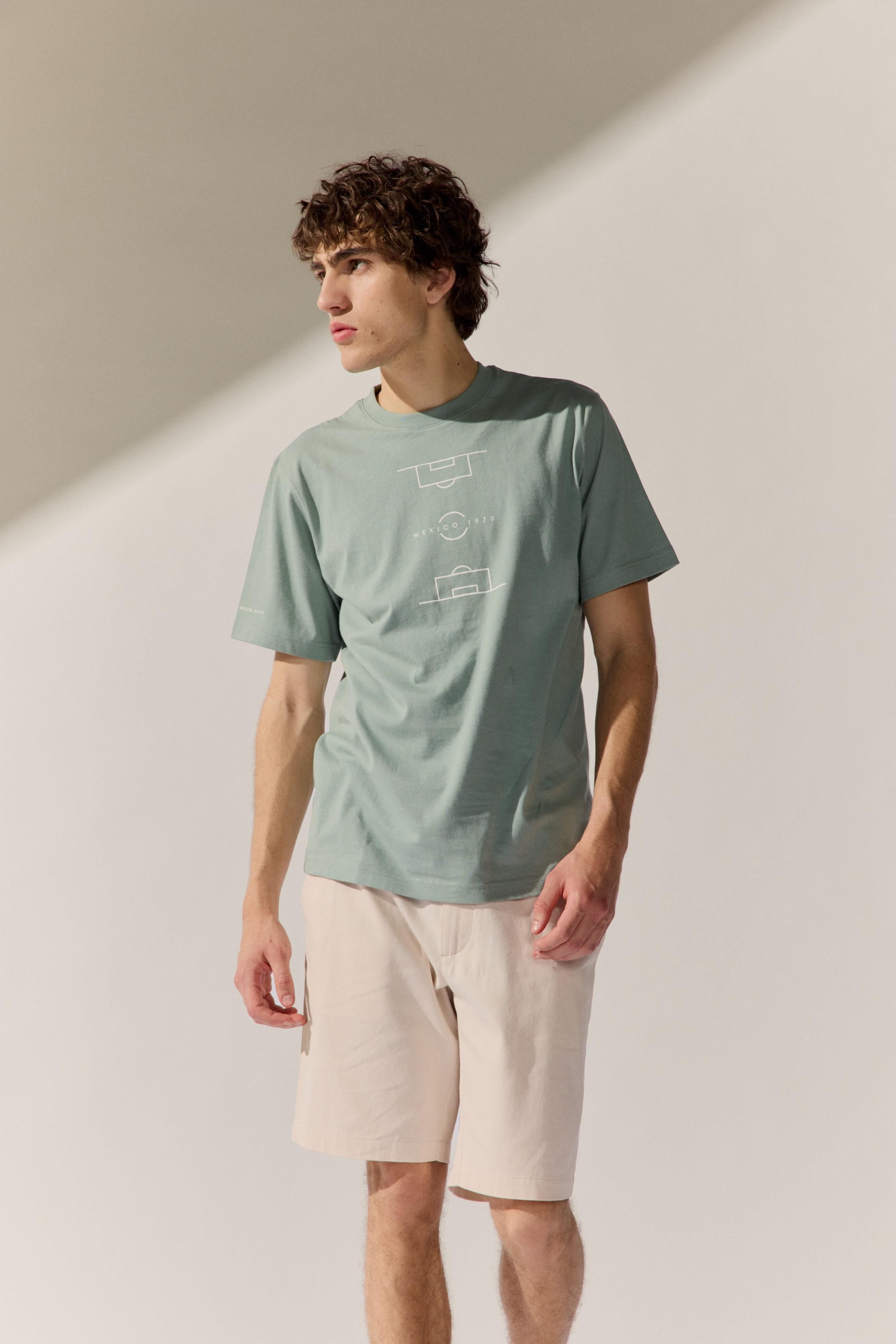 BASEFIELD T-Shirt