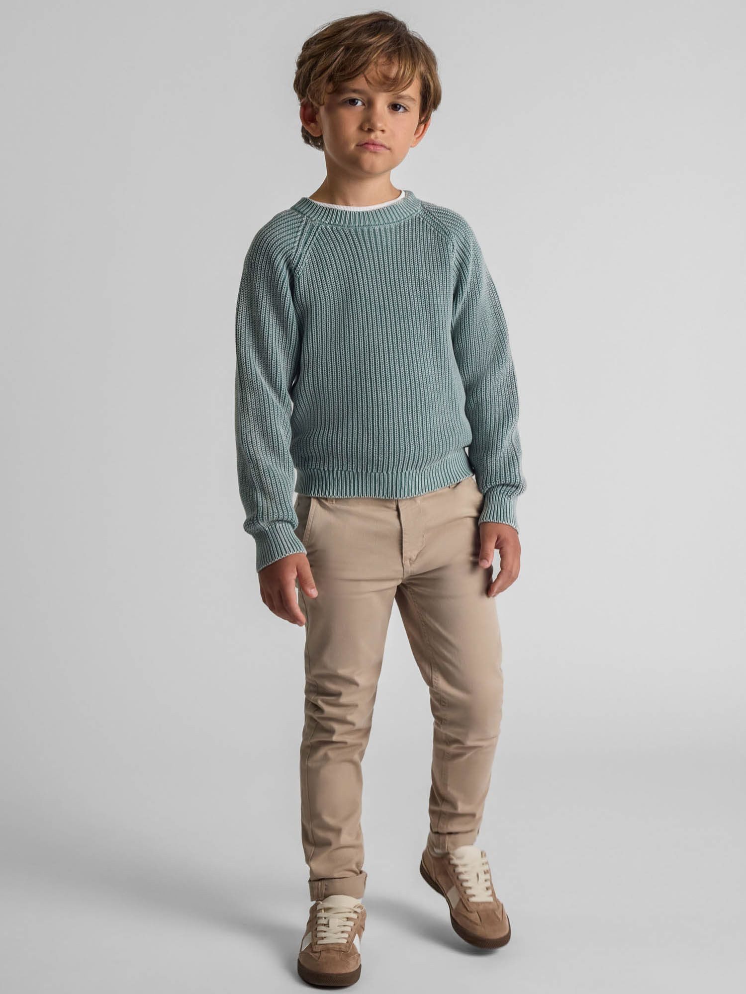 MINOTI Chinos Stilvolle Hose für Jungen Klassischer Chino-Schnitt mit angepasstem Bein