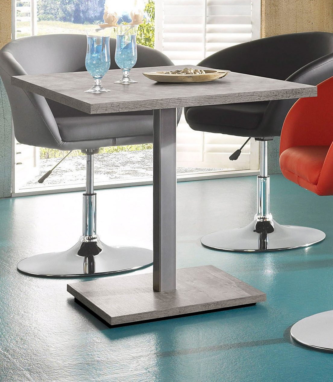 Bistrotisch mit quadratischer Tischplatte in Beton-Optik