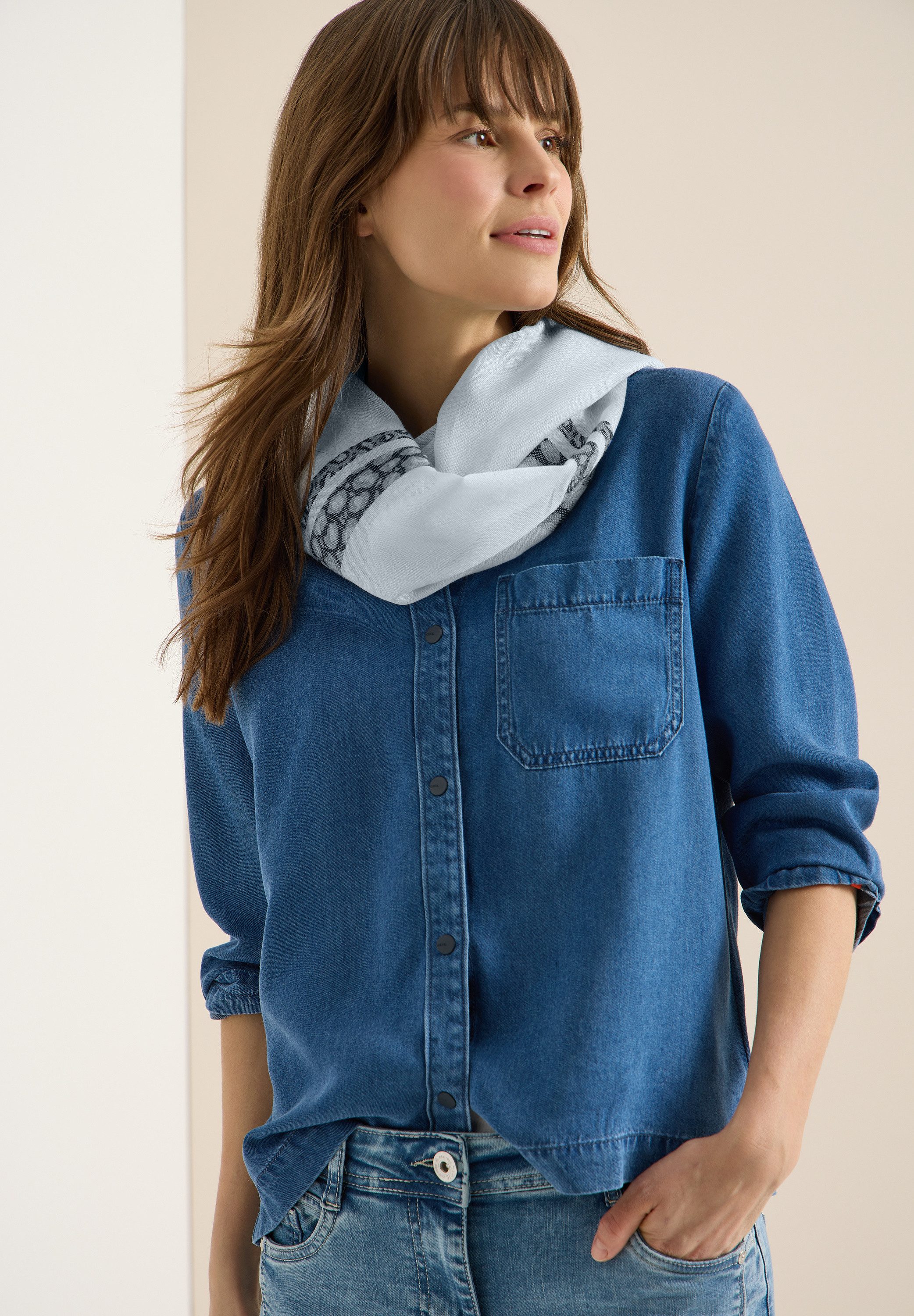 CECIL Loop, mit Leomuster