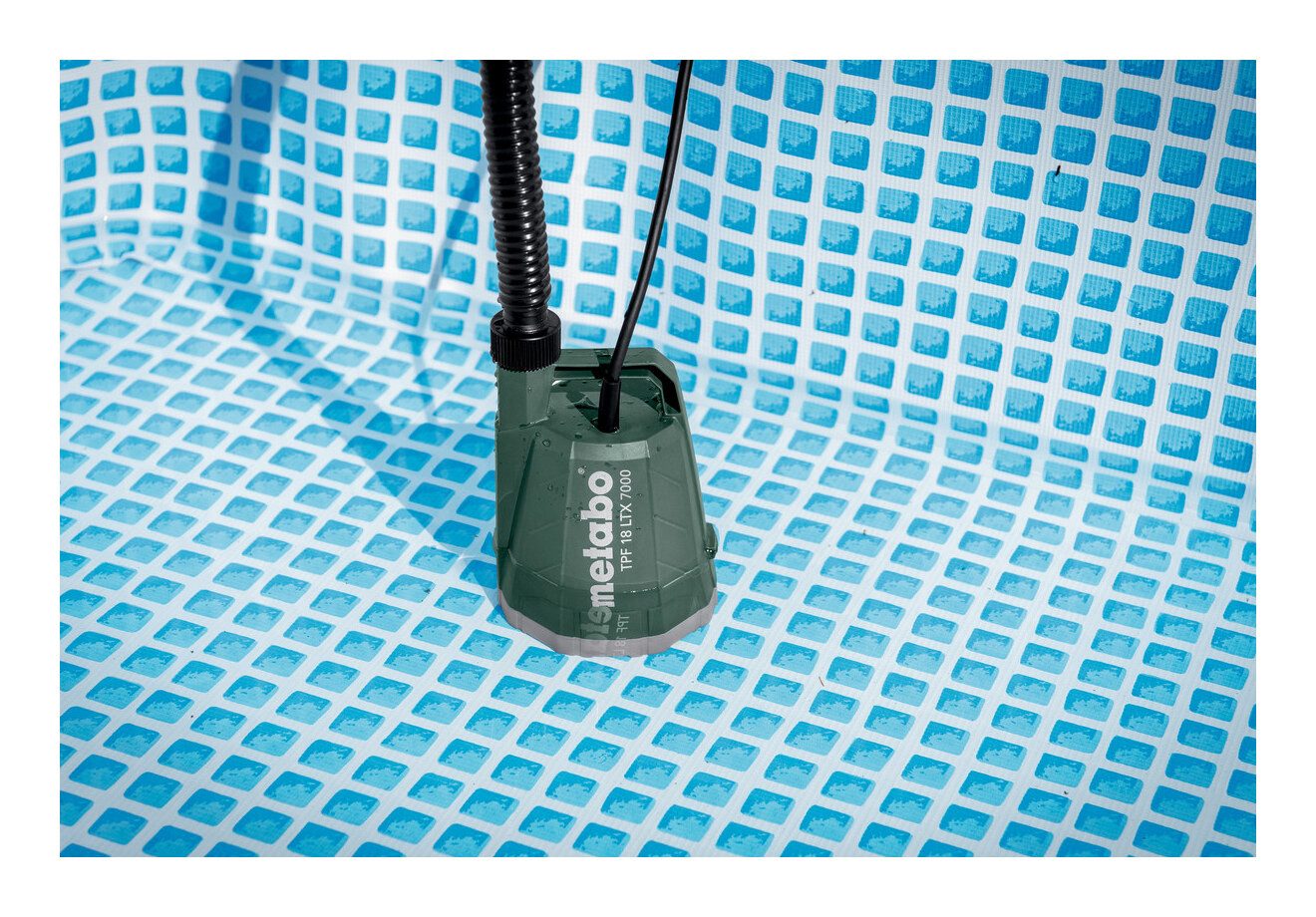 metabo Akku-Gartenpumpe TPF 18 LTX 7000, Tauch- und Regenfasspumpe Ohne Akku im Karton