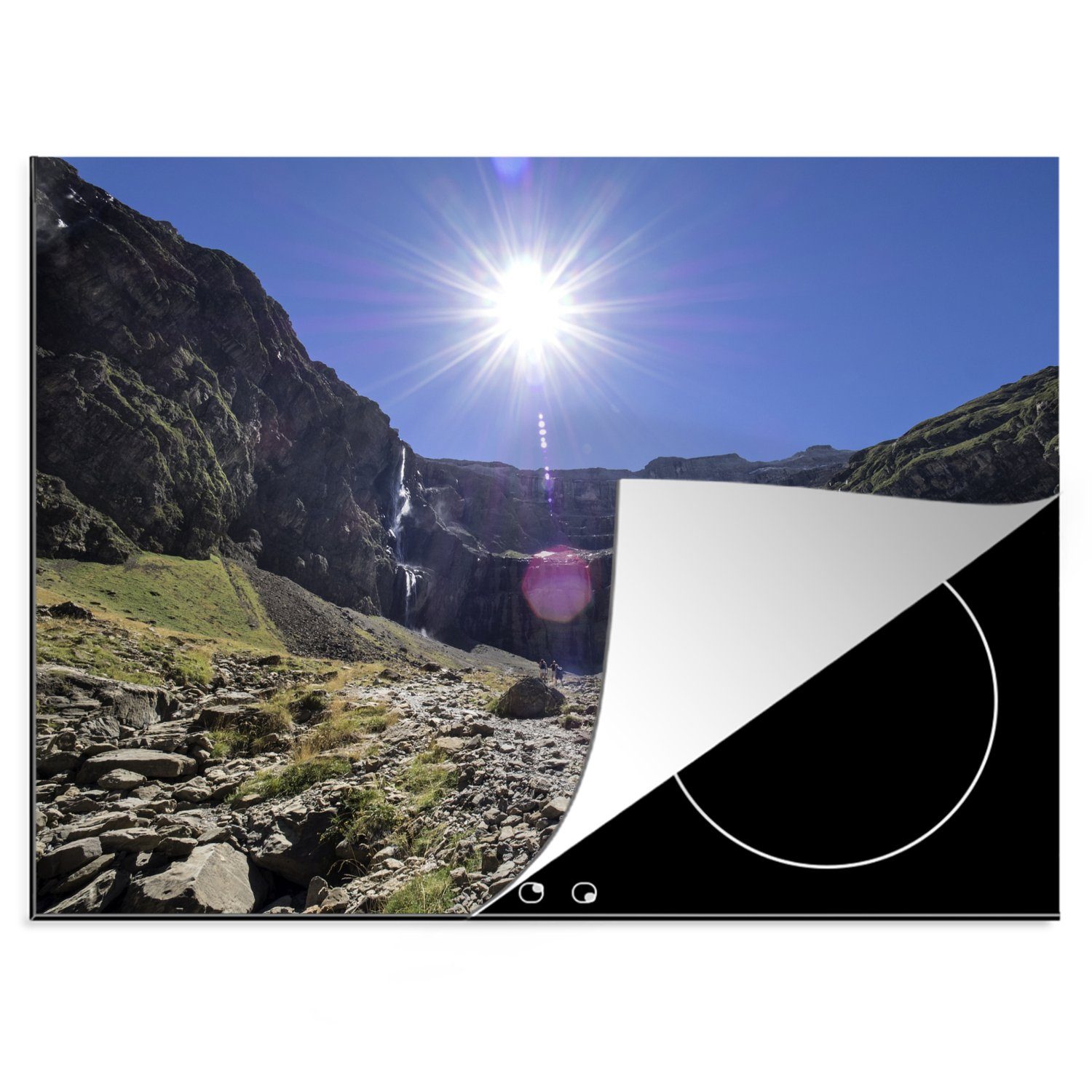 Arbeitsfläche Vinyl, Europa, Mobile Die tlg), über in Herdblende-/Abdeckplatte 70x52 MuchoWow Pyrenäen-Nationalpark (1 Sonnenstrahlen cm, nutzbar, Ceranfeldabdeckung dem