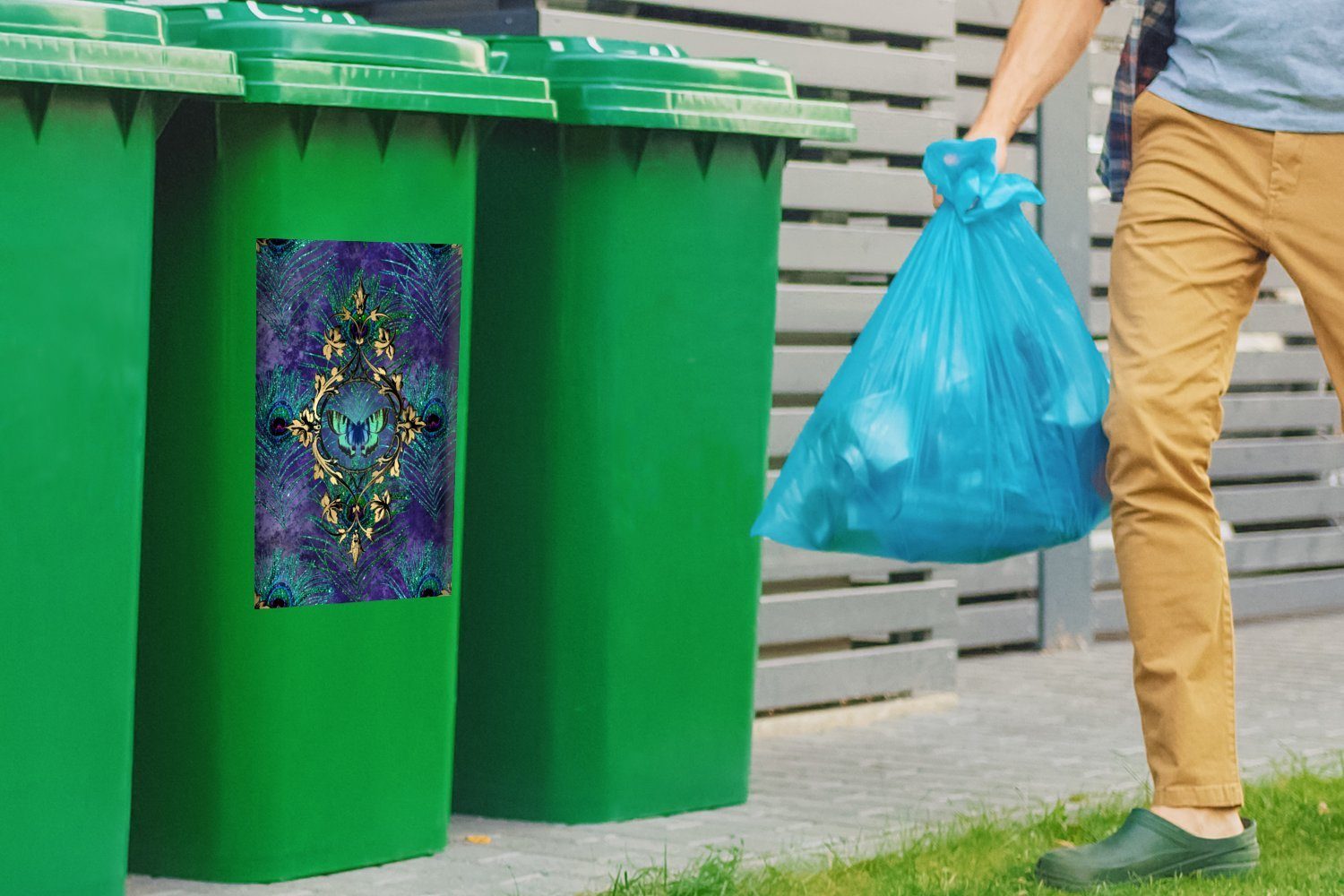 MuchoWow Wandsticker Schmetterling - Violett Sticker, St), Mülleimer-aufkleber, (1 Abfalbehälter Pfauenfeder - Mülltonne, Container