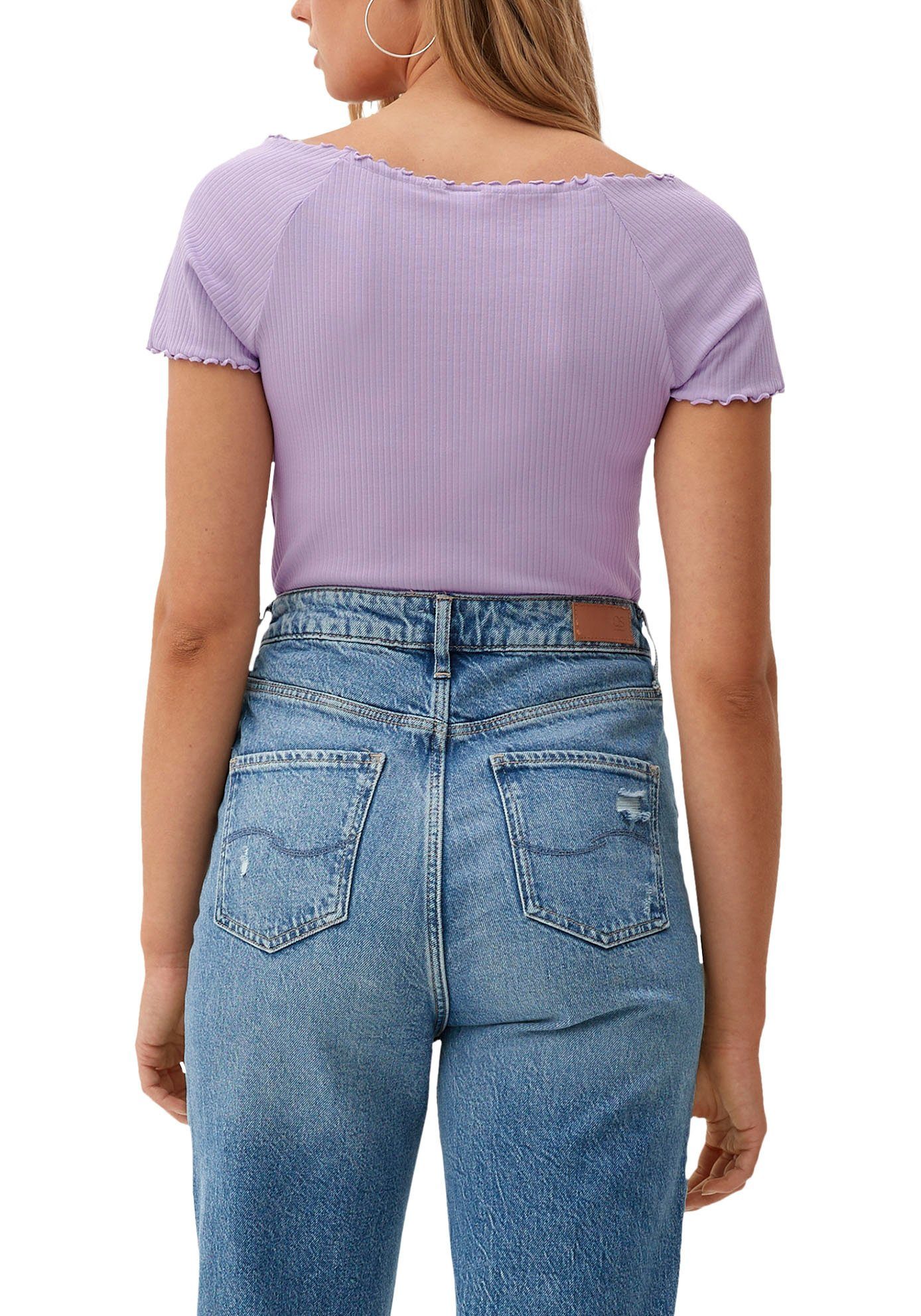 T-Shirt mit lilac/pink Bogenkante QS