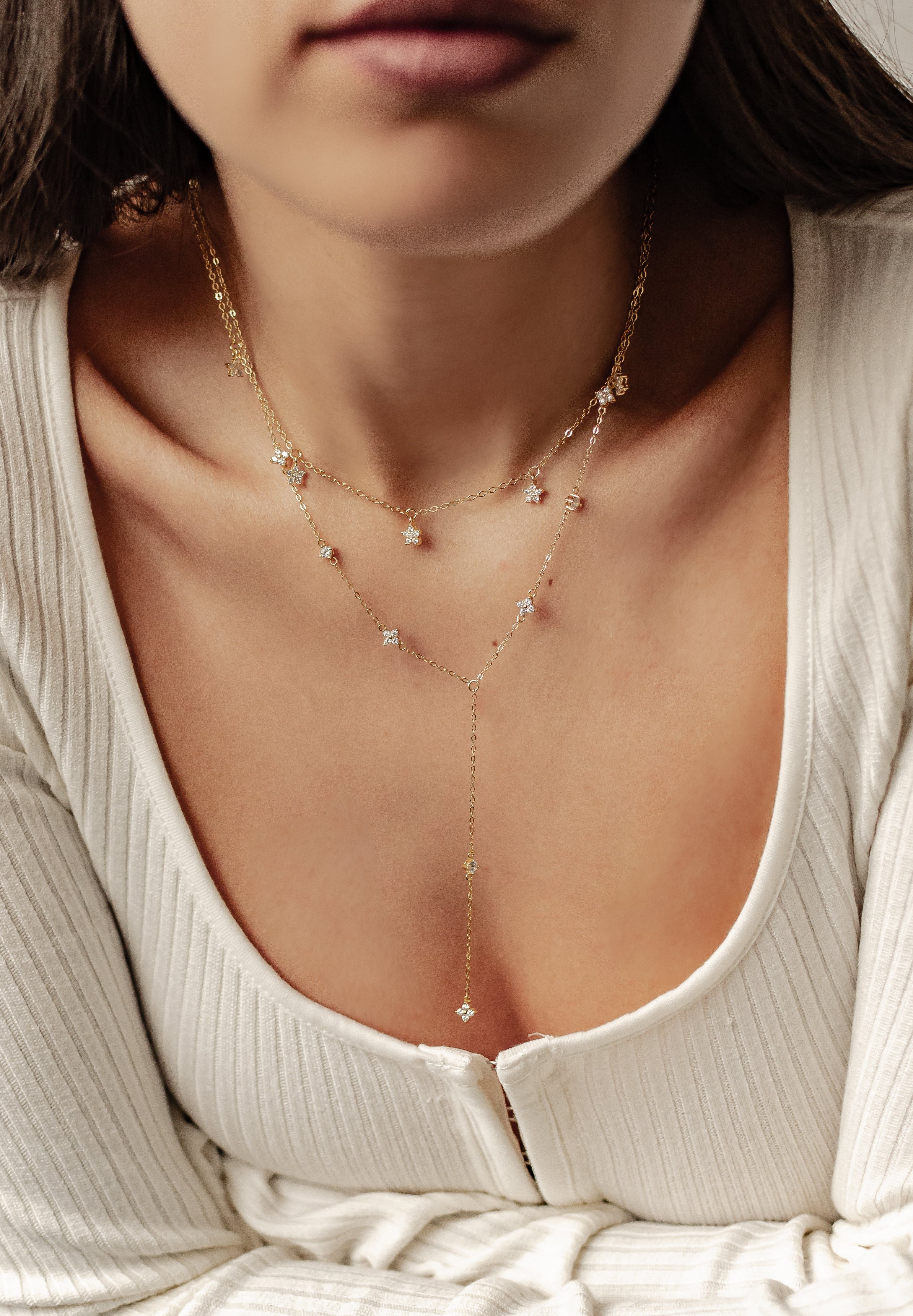 Hey Happiness Charm-Ketten-Set Layer Prächtige Blumen, 925 Silber Damen Halsketten, 2er Silberketten mit Anhänger Blüte Kristall, Brautschmuck