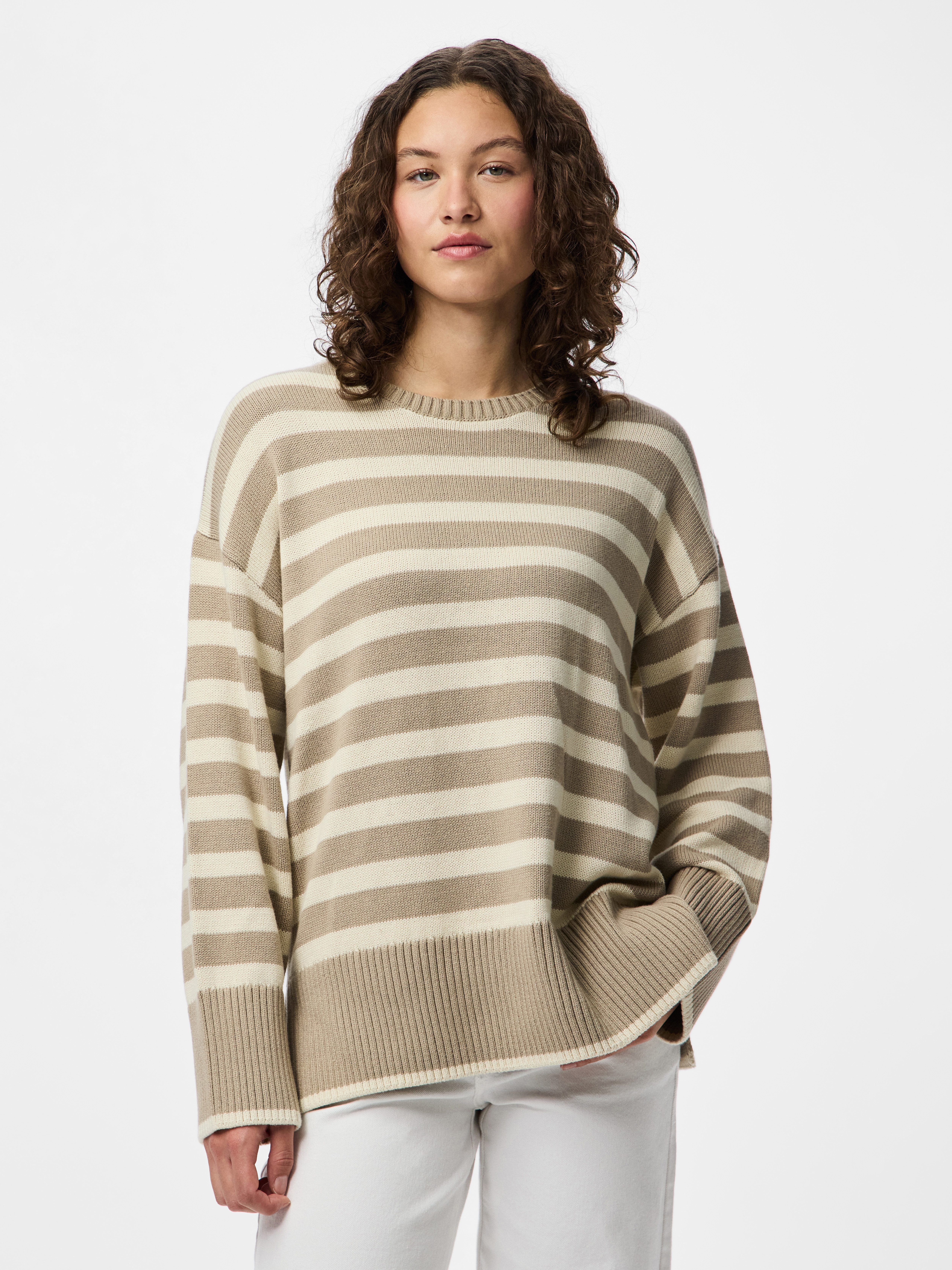 pieces Rundhalspullover PCAVA LS O-NECK SLIT KNIT NOOS günstig online kaufen