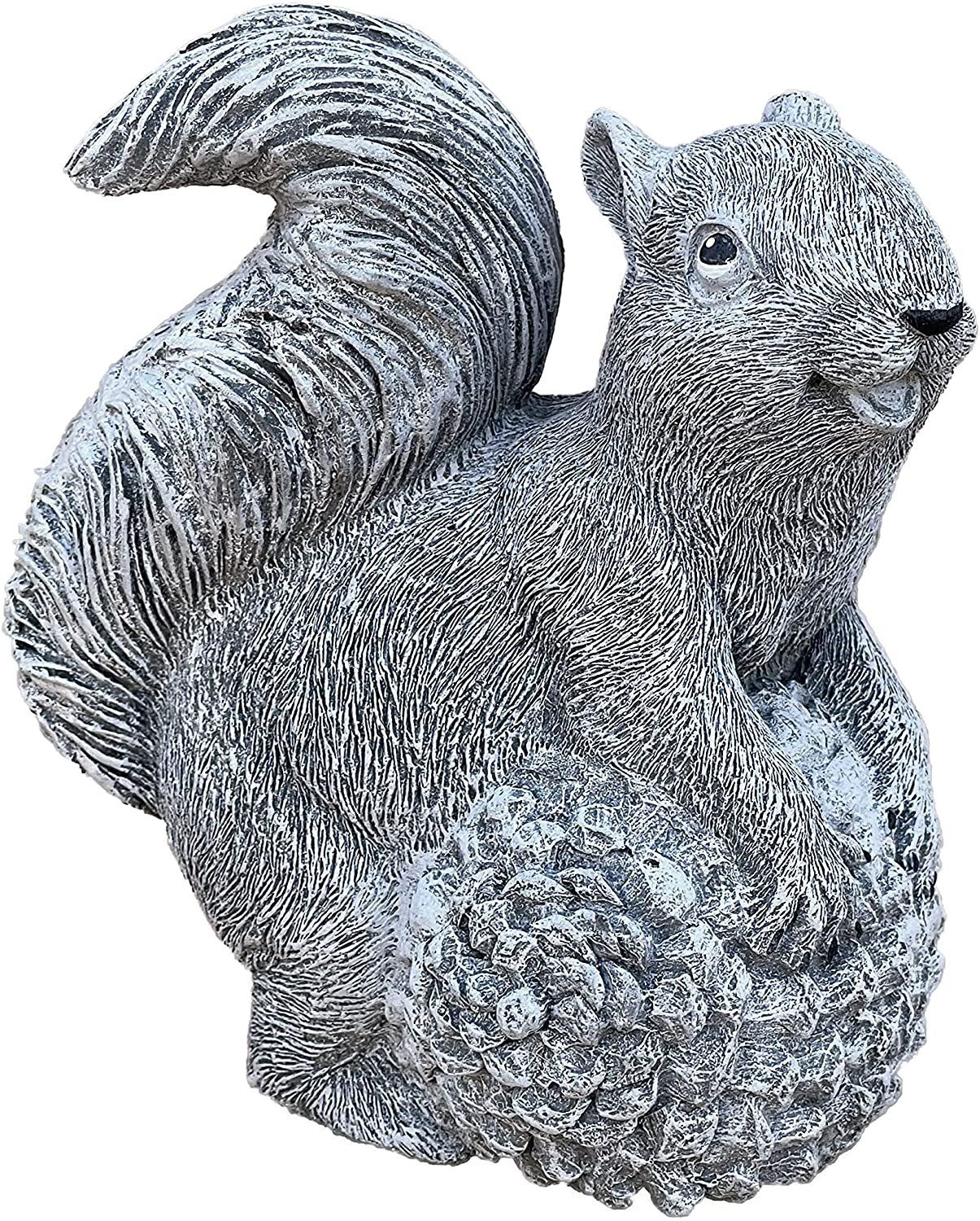 Stone and Style Gartenfigur Frostfeste Steinfigur Eichhörnchen mit Tannenzapfen
