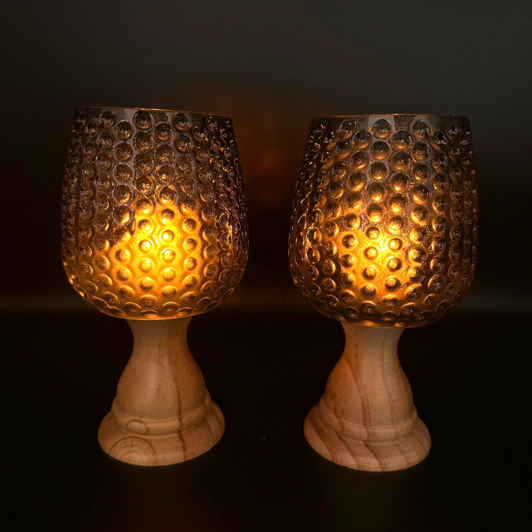 Online-Fuchs Настольные лампы - 2 Подсвечник aus Holz und Glas für Teelichter und kleine Kerzen (2er Set, neutral ganzjährig dekorierbar), Glas im Bubble-Effekt gehalten