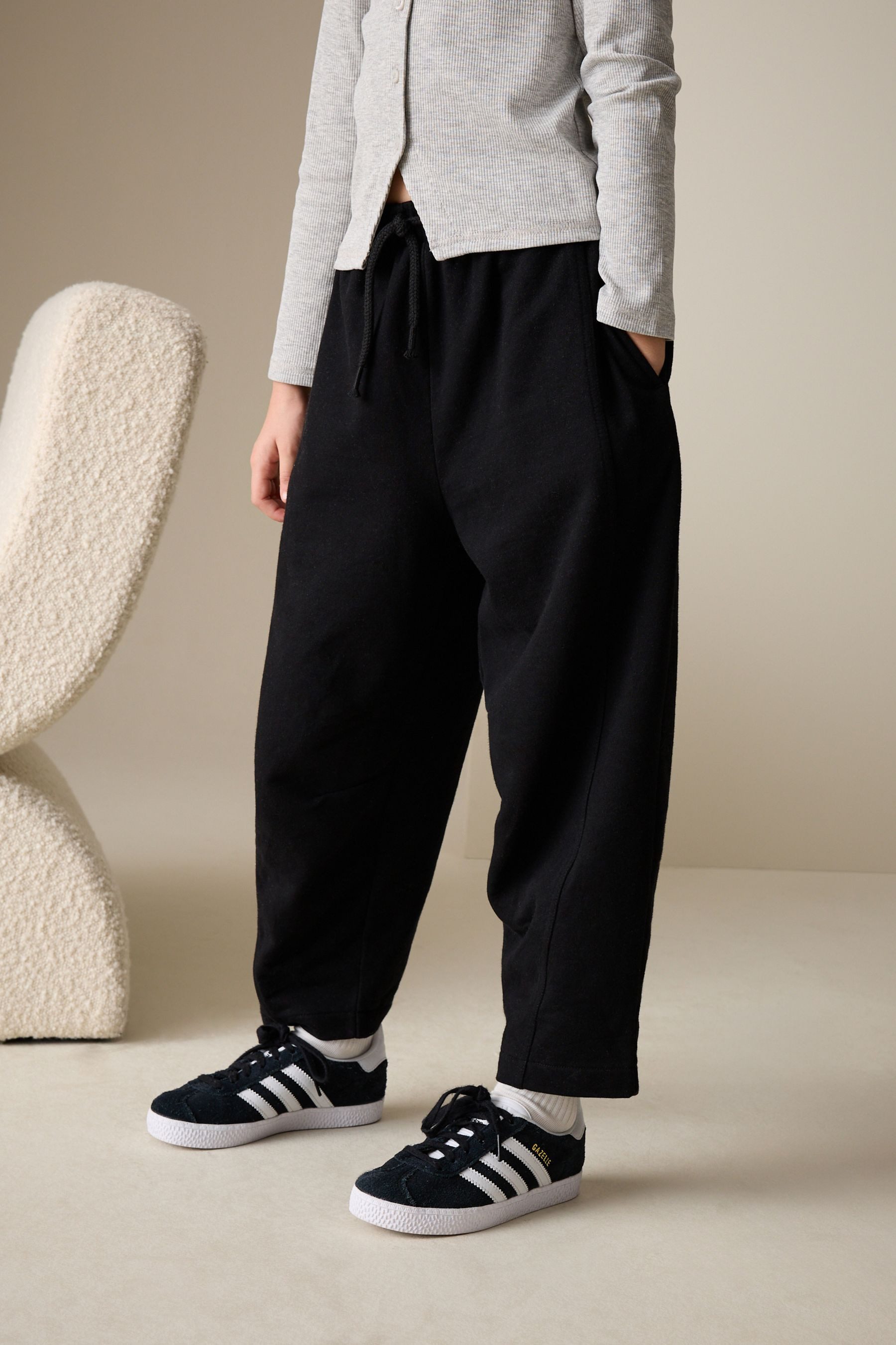 Next Jerseyhose Jogginghose mit Barrel-Bein (1-tlg)