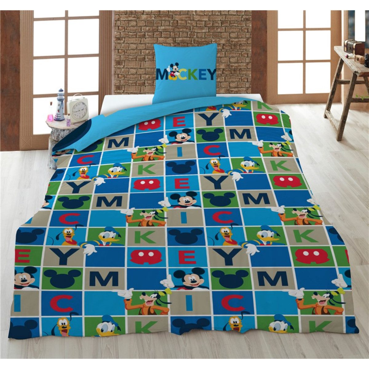 Aymax sprl Bettwäsche Mickey 140x200 cm + Kissenbezug 63x63 cm Kinderbett