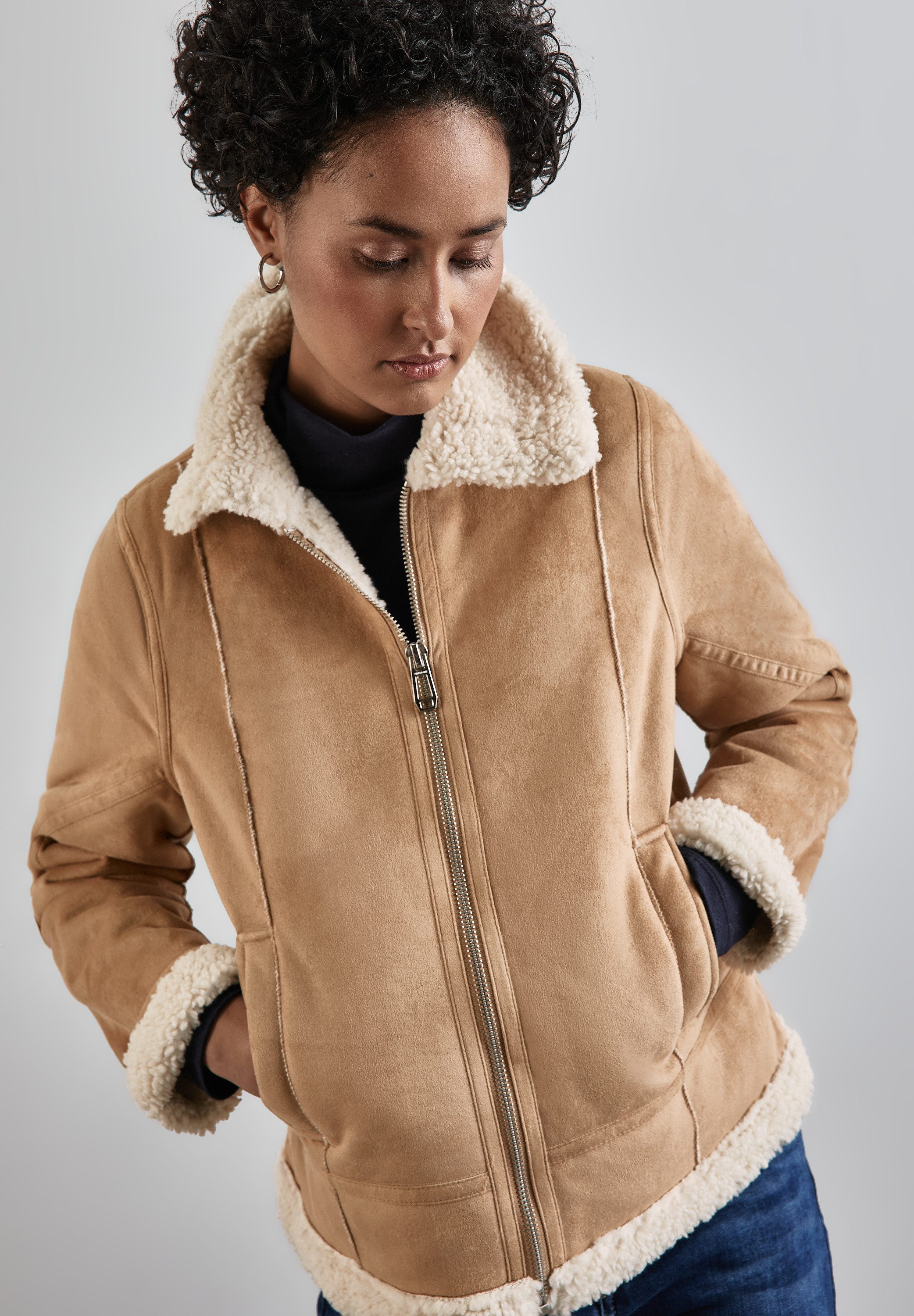 STREET ONE Kurzjacke im Velour-Look und günstig online kaufen