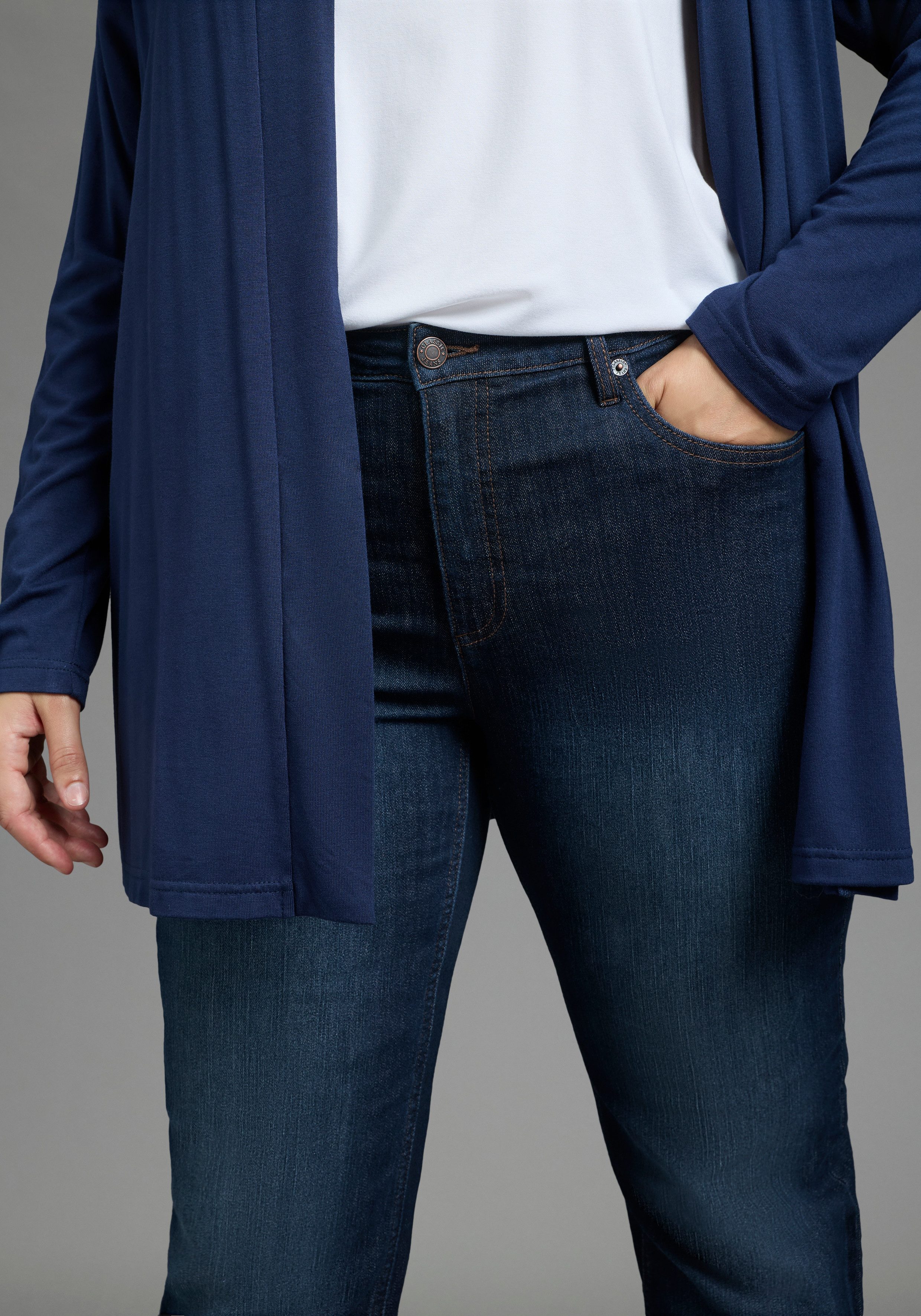 Laura Scott CURVE Gerade Jeans Große Größen Straight-Fit, gerader Beinverlauf, hohe Leibhöhe – Bild 3 von 5