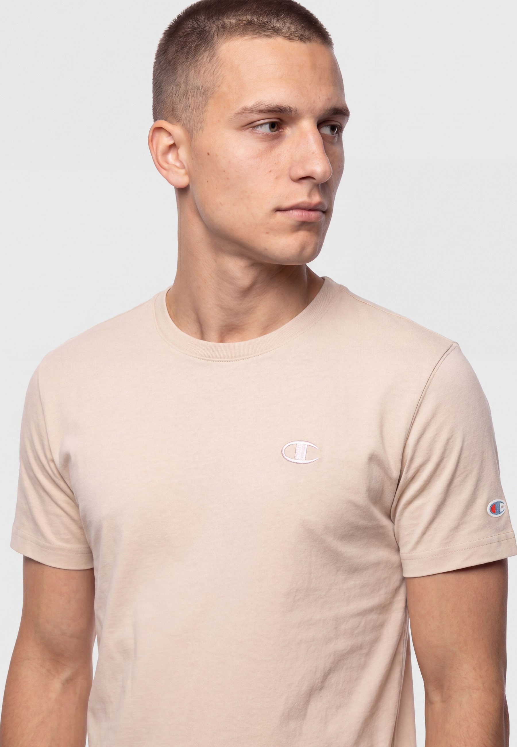 Champion T-Shirt Oversize T-Shirt Oversize-Passform, aus Baumwolle, leichter Stoff