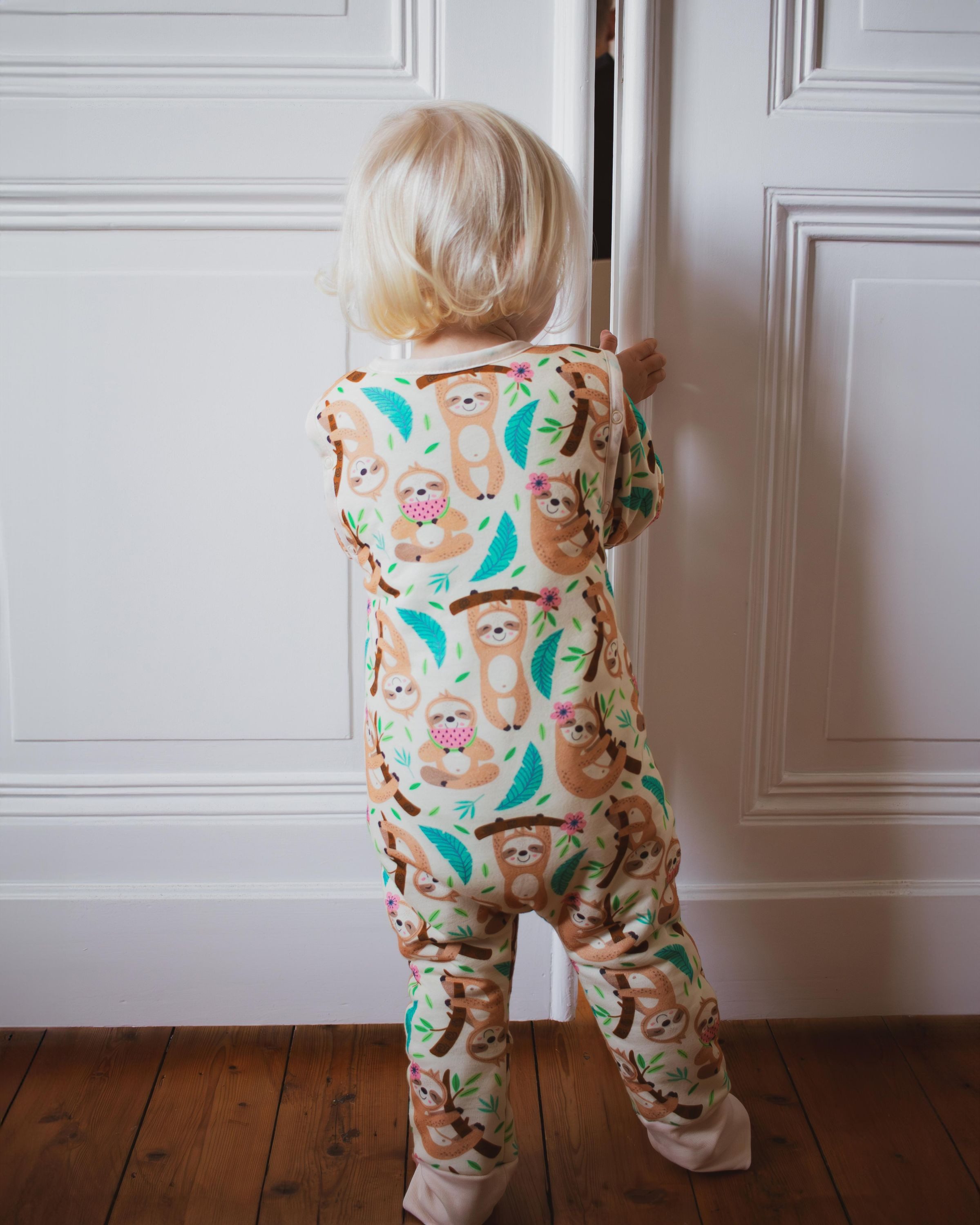 TupTam Babyschlafsack 2.5 TOG Schlafsack BIO-Baumwolle mit Beinen und Ärmeln Herbst Winter – Bild 4 von 5
