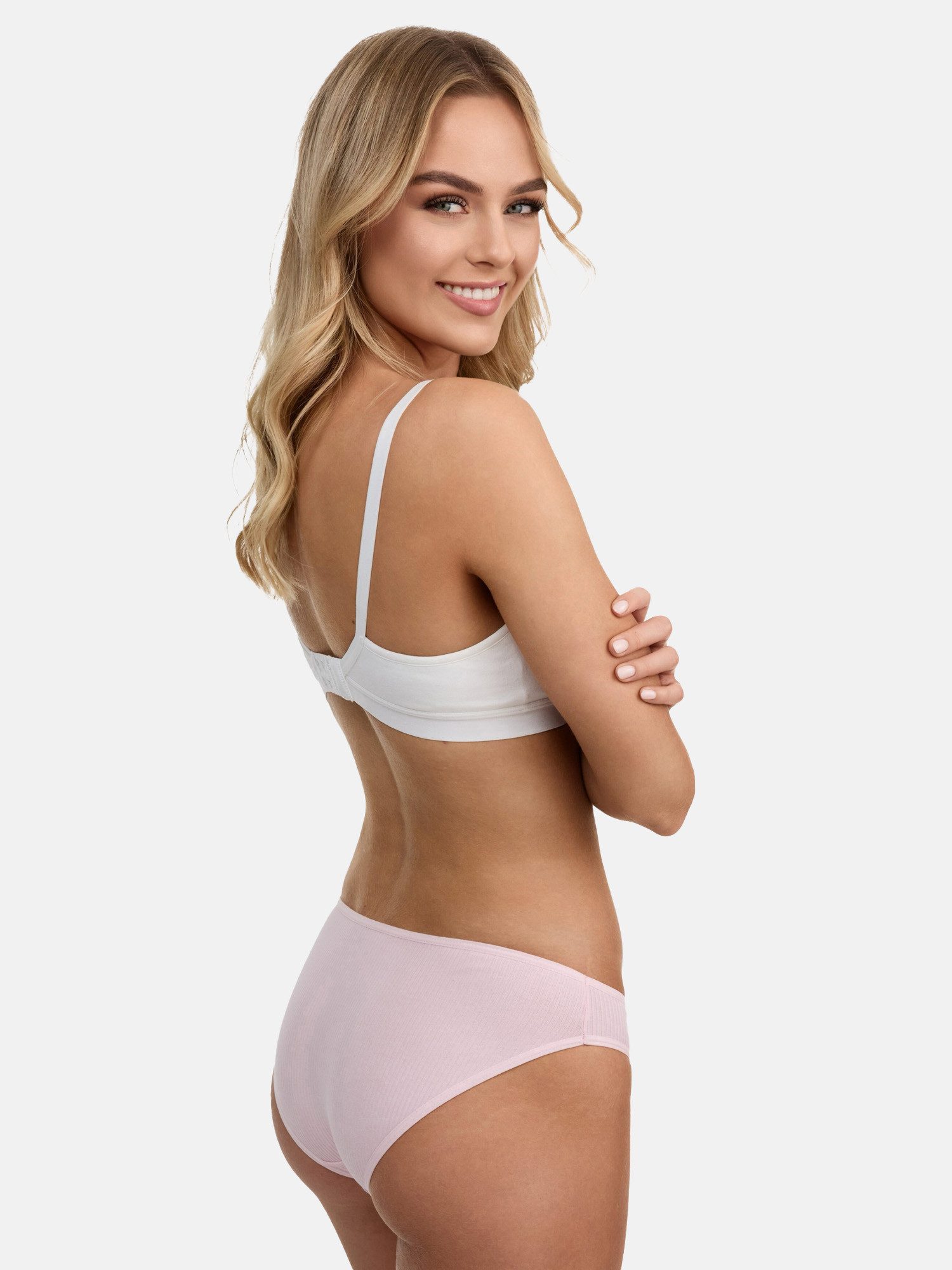 Tazzio Slip 3er-Pack Damen Slip F941 (Packung, 3-St., 3er-Pack) Nahtlose Verarbeitung - keine sichtbaren Linien unterm Outfit