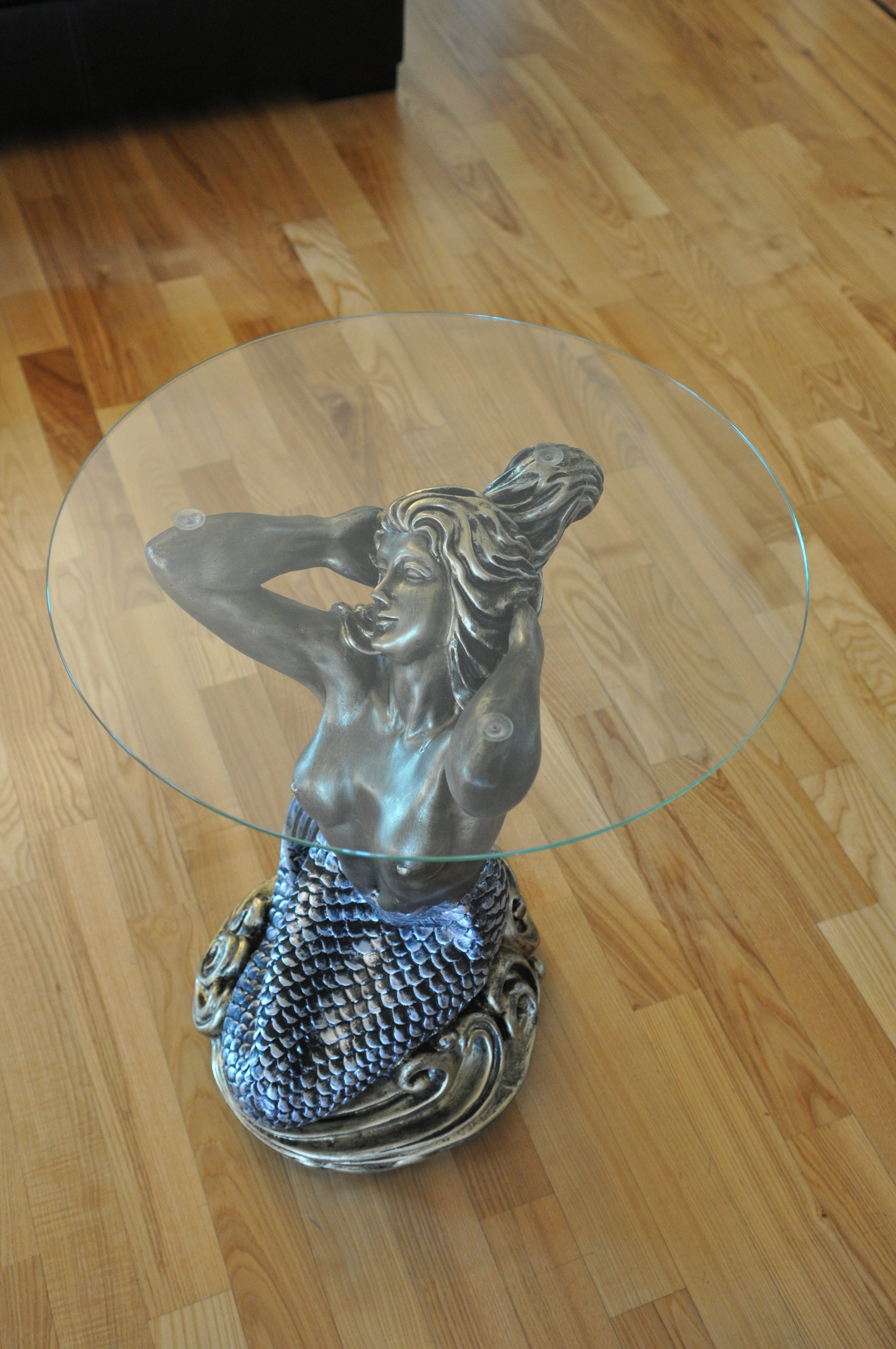 Schatzkiste1 Beistelltisch Figurentisch im Frauen Design Beistelltisch, Couchtisch, Glastisch (1x Beistelltisch mit Glasplatte), breite 40 cm, höhe 50cm, handbemalt