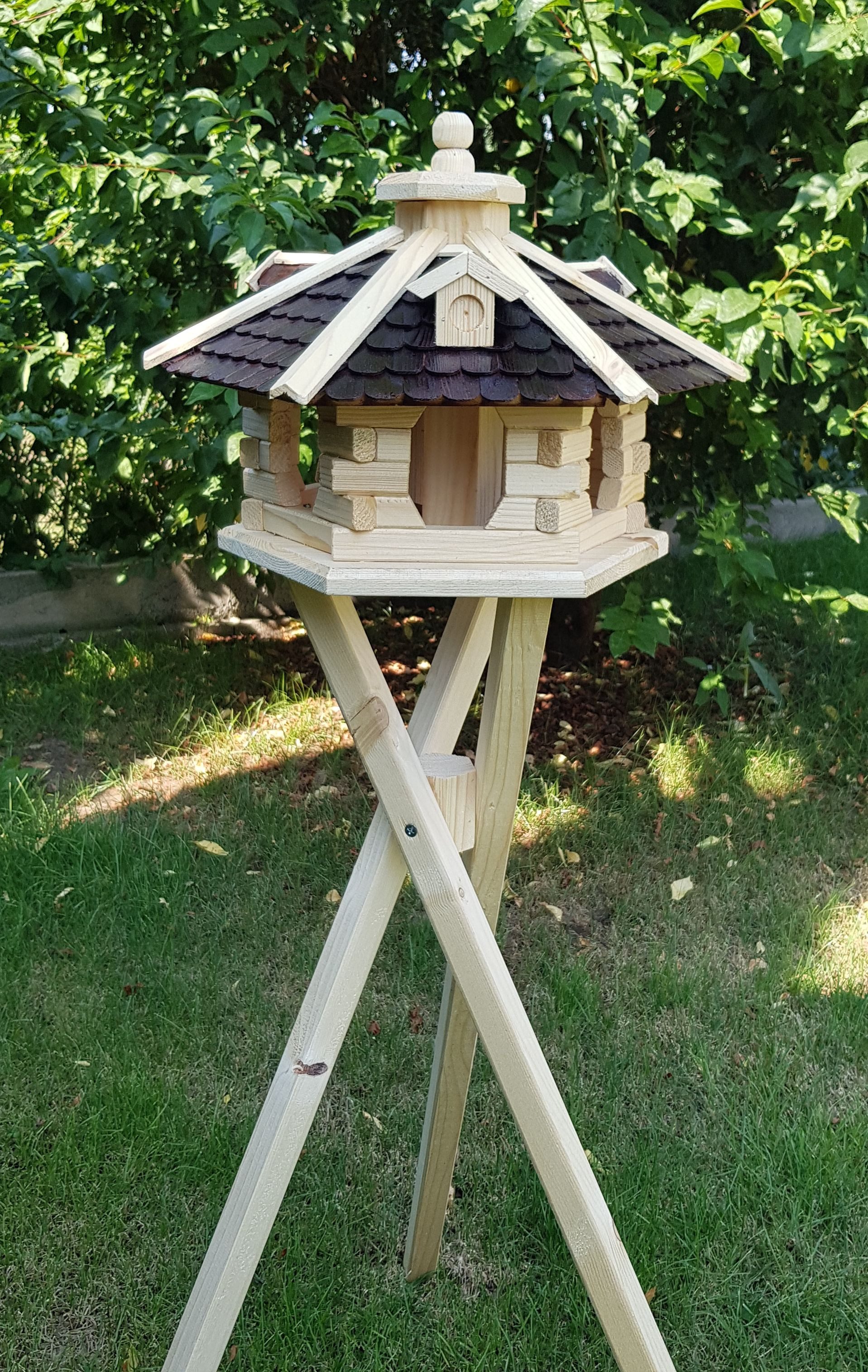 Holzdekoladen Vogelhaus Holzvogelhaus mit Ständer 48 x 33 cm Typ 37