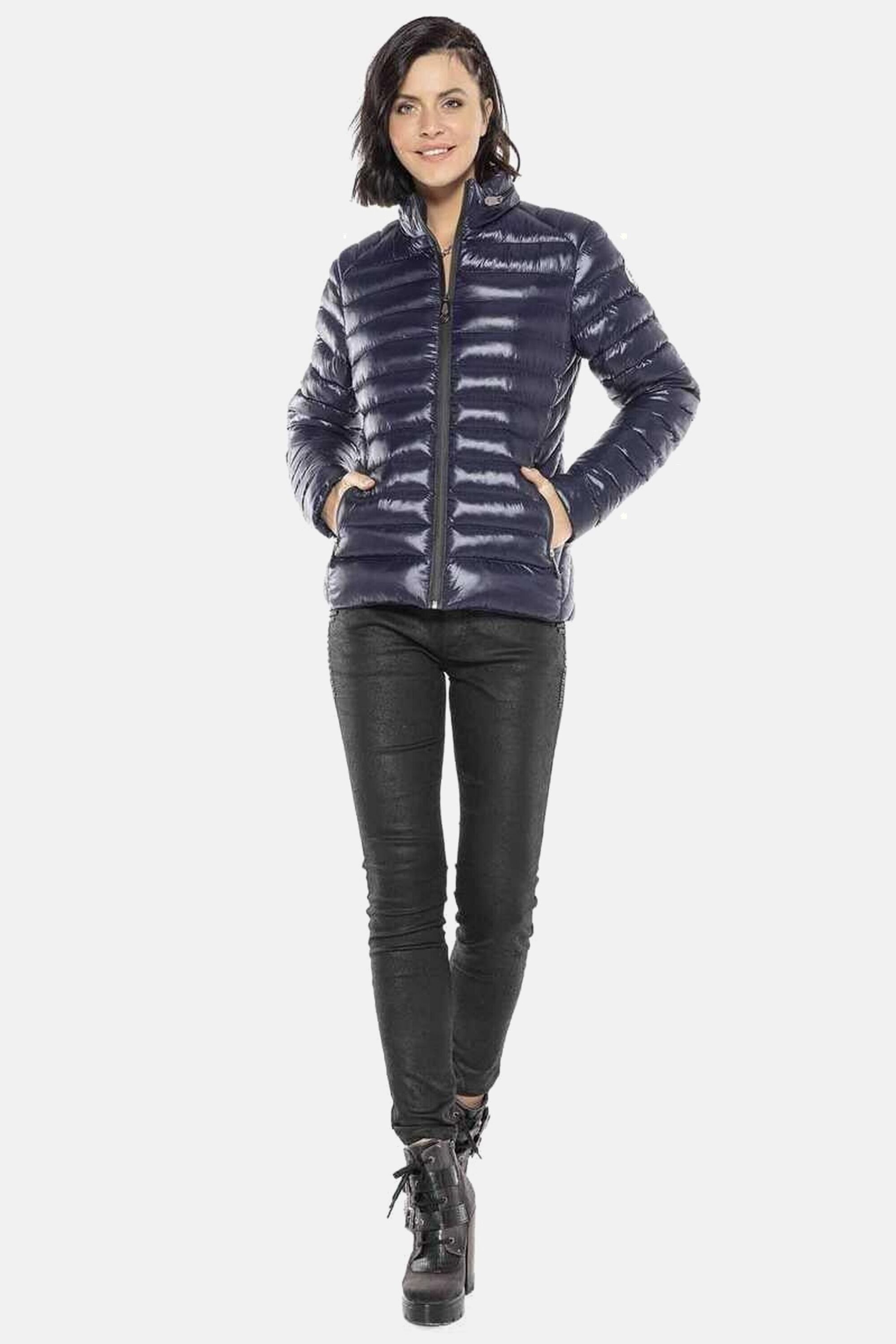 Cipo & Baxx Winterjacke Steppjacke in tollem Design mit Markenpatch, WM113 – Bild 5 von 5