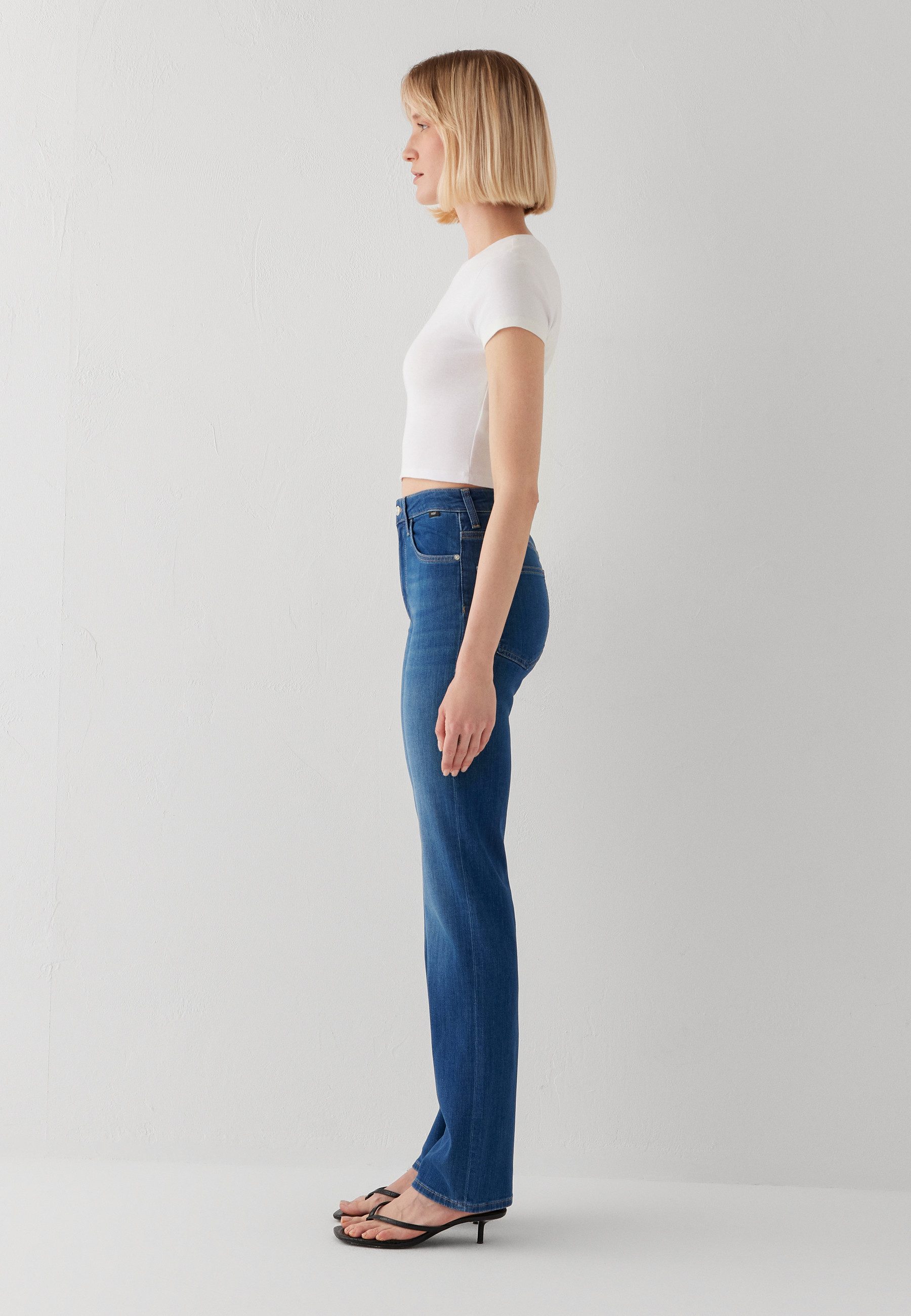 Mavi Straight-Jeans KENDRA gerde Form