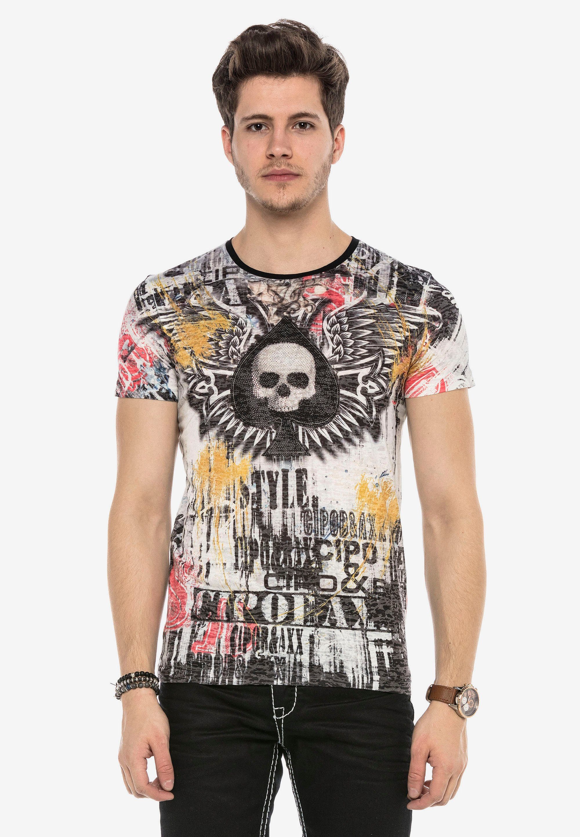 Cipo & Baxx T-Shirt mit markantem Frontprint