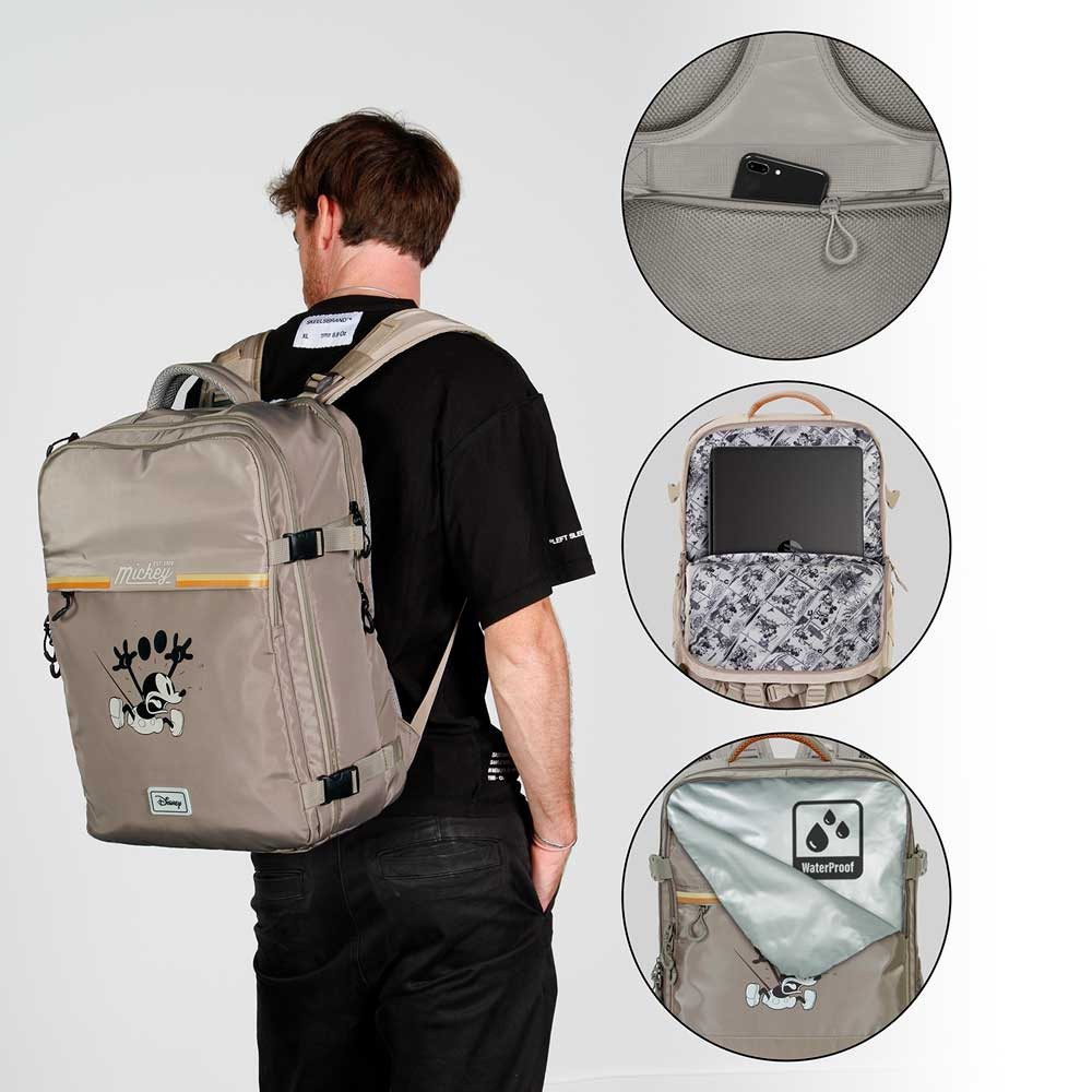 Karactermania Reiserucksack Disney Micky Maus Handgepäck Rucksack Freizeitrucksack, 2 verschiedene Handgepäcksgrößen