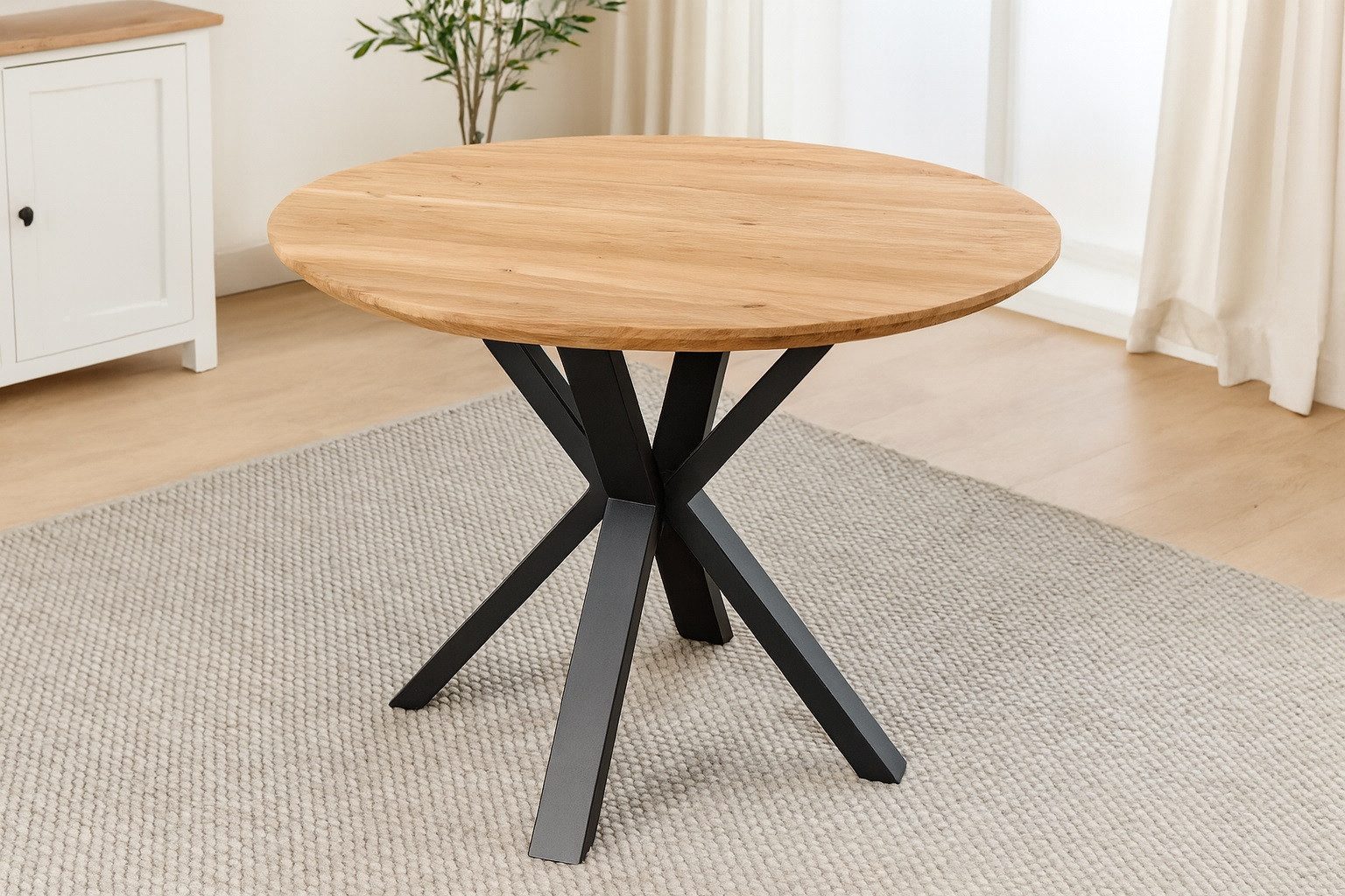 SAM® Esstisch Zoey, Akazienholz, Schweizer Kante, Metallgestell Spider oder Vierfuß