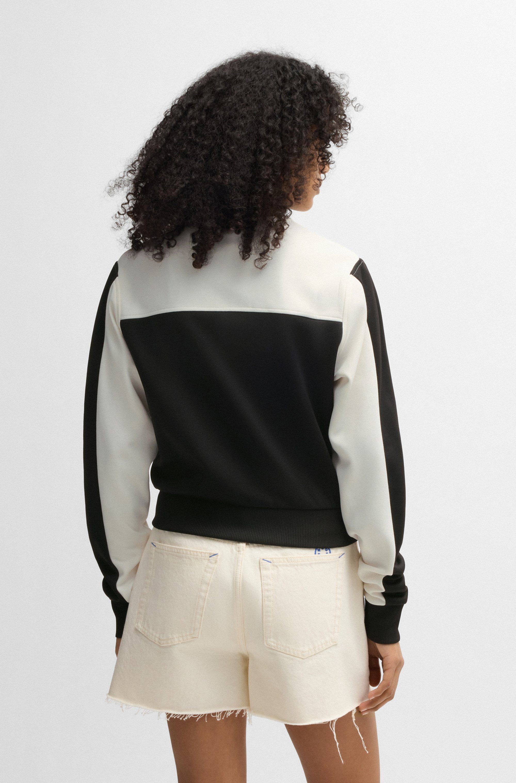 HUGO Blue Sweatshirt Dalaria im Retro colorblocking, Logo-Badge günstig online kaufen