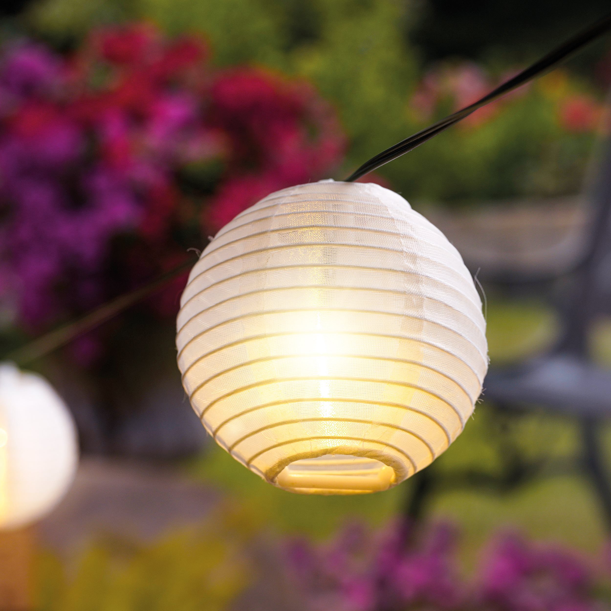 esotec LED Gartenleuchte Solarkette 30 Ballons Lampions 9m +2m Zuleitung 3000K Garten 102184, Dauerlicht oder Blinklicht, ON/OFF, LED fest integriert, 3000K warmweiß, Dauerlicht oder Blinklicht, ON/OFF, solarbetrieben ohne Stromanschluss