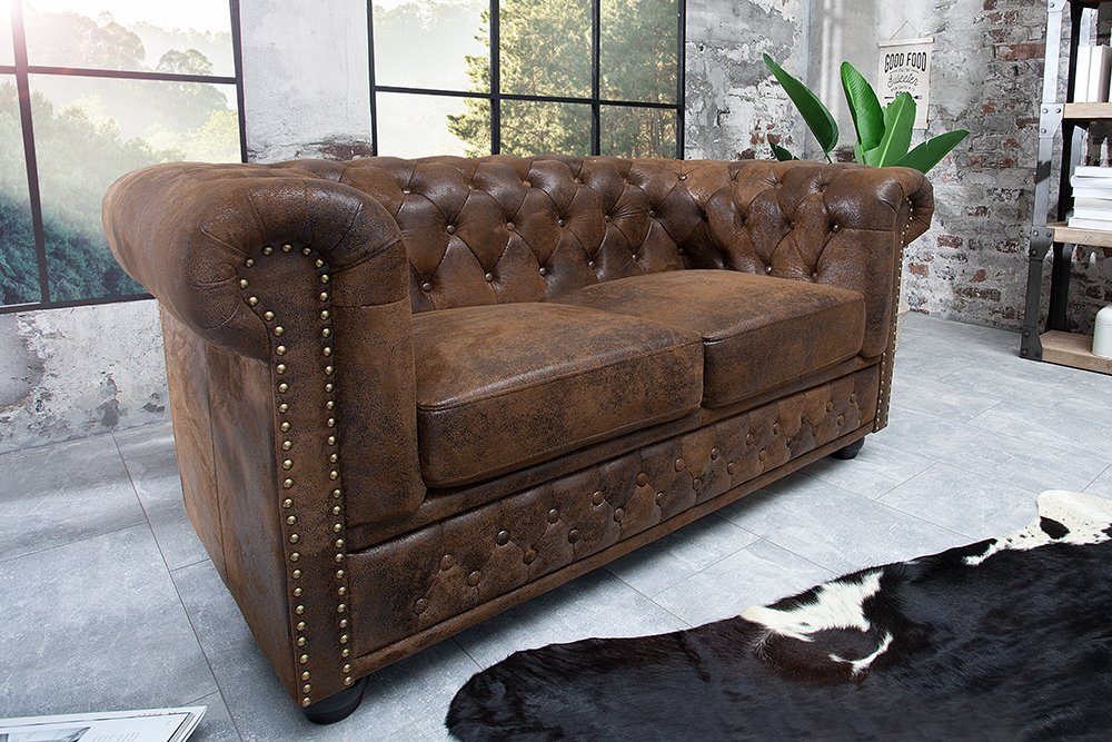 Couch · braun, Sitzer CHESTERFIELD antik mit Wohnzimmer 2 Federkern Teile, Microfaser · 1 · riess-ambiente Sofa · 150cm