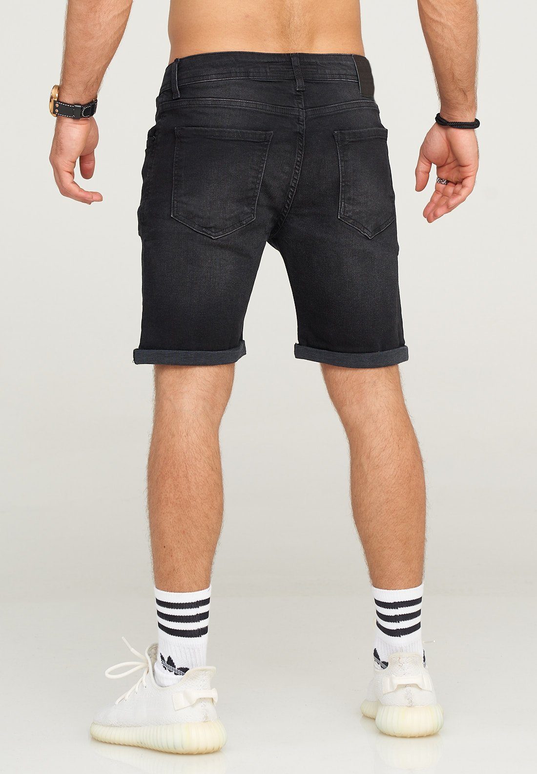 schwarz MALAY behype im klassischen 5-Pocket-Stil Shorts