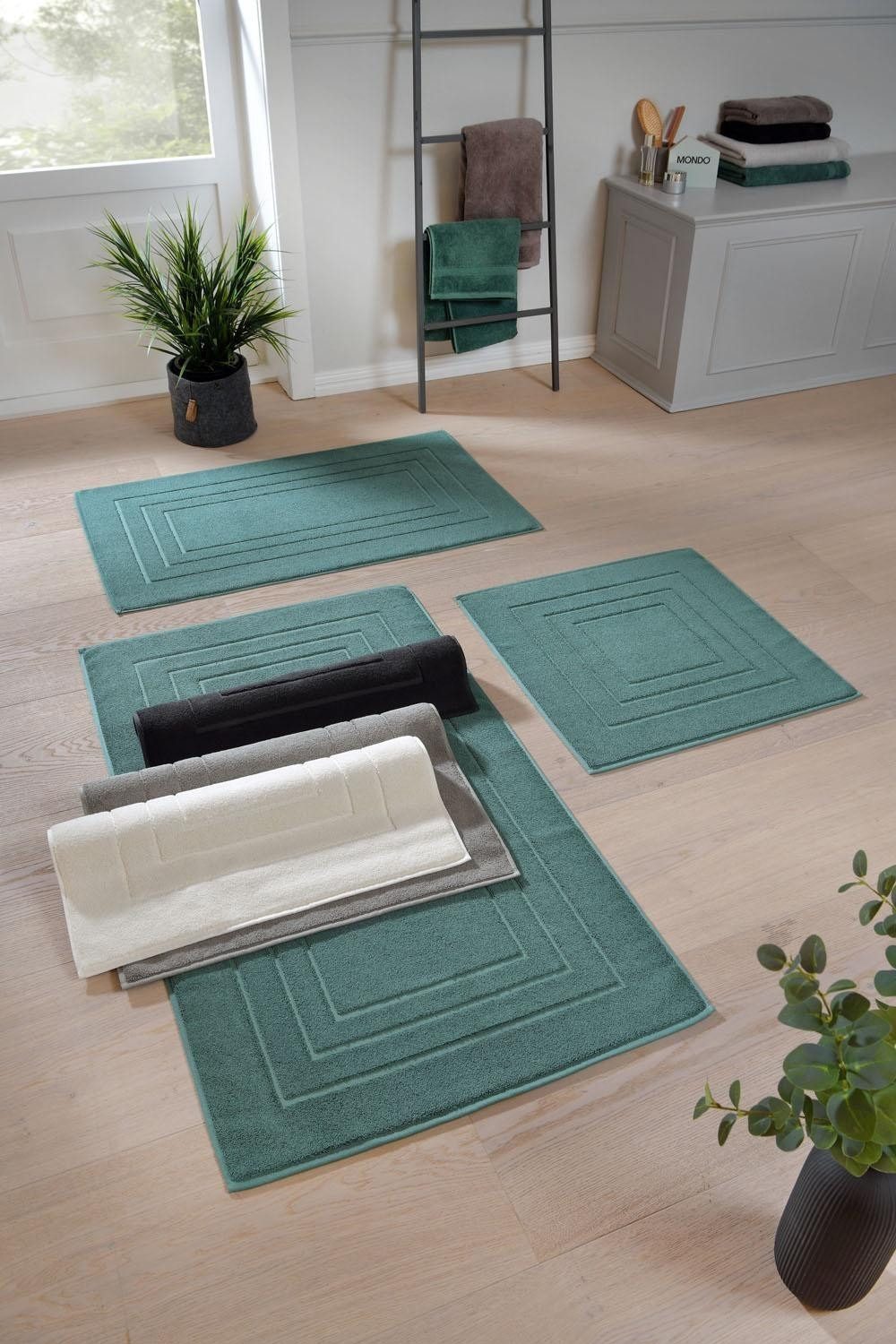 MONDO Badematte, Dunkelgrün, 60 x 100 cm, Uni, fußbodenheizungsgeeignet, sc günstig online kaufen