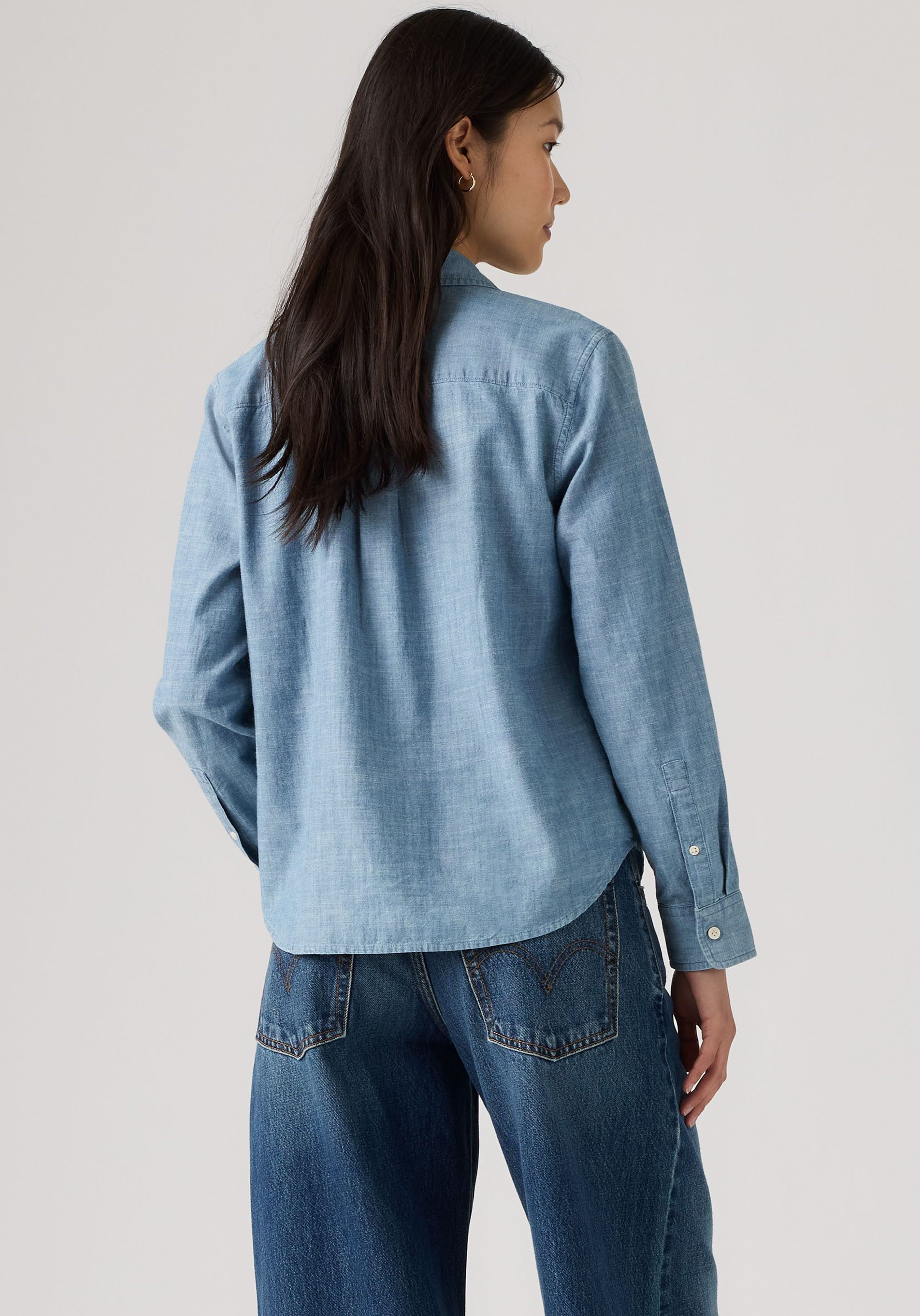 Levi's® Hemdbluse CARLILE CLASSIC POPLIN SHIRT Klassischer Hemdblusenkragen – Bild 2 von 5