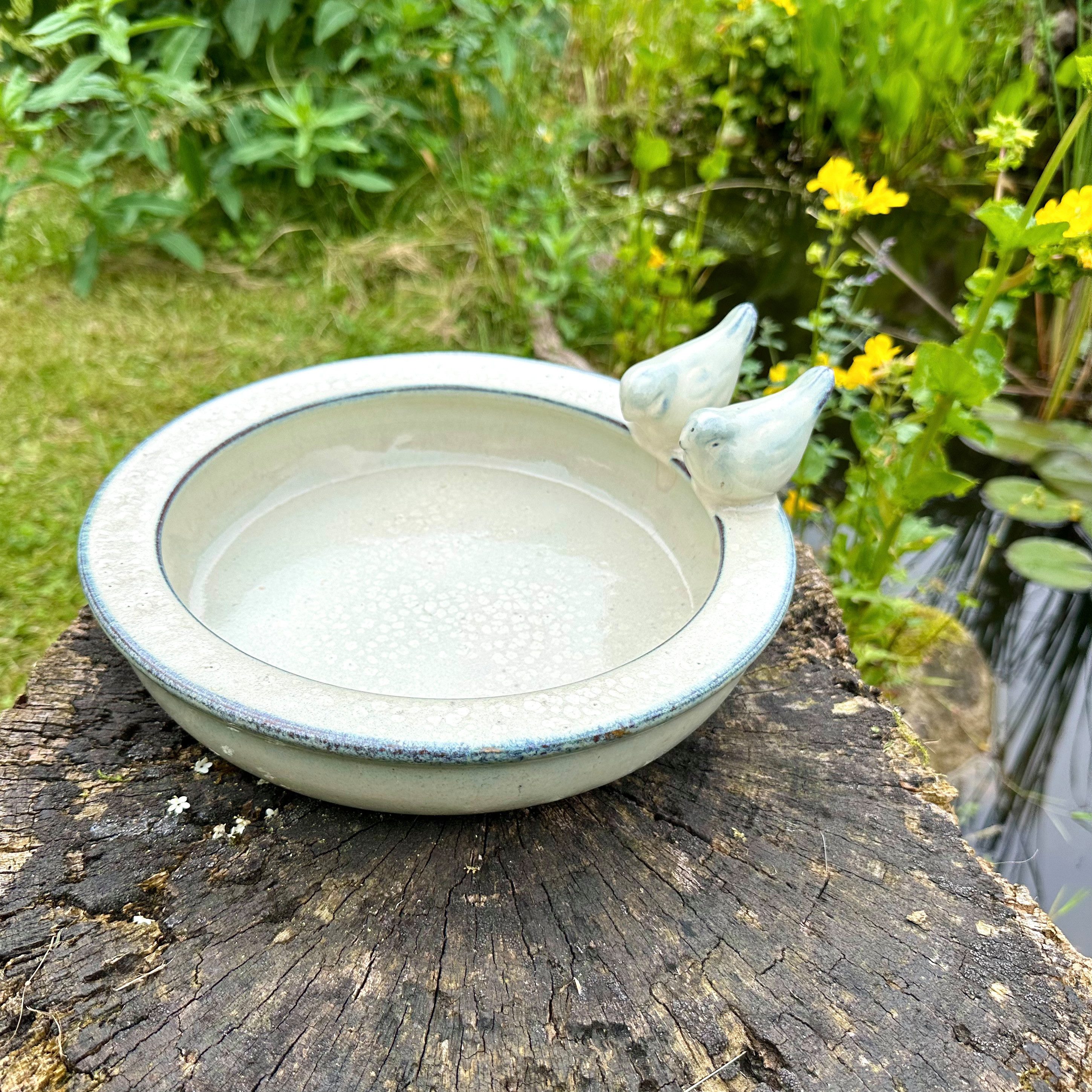 Antikas Futterstation Vogeltränke, Vogelbad - Weiß, Tränke für Vögel, Wasserschale als