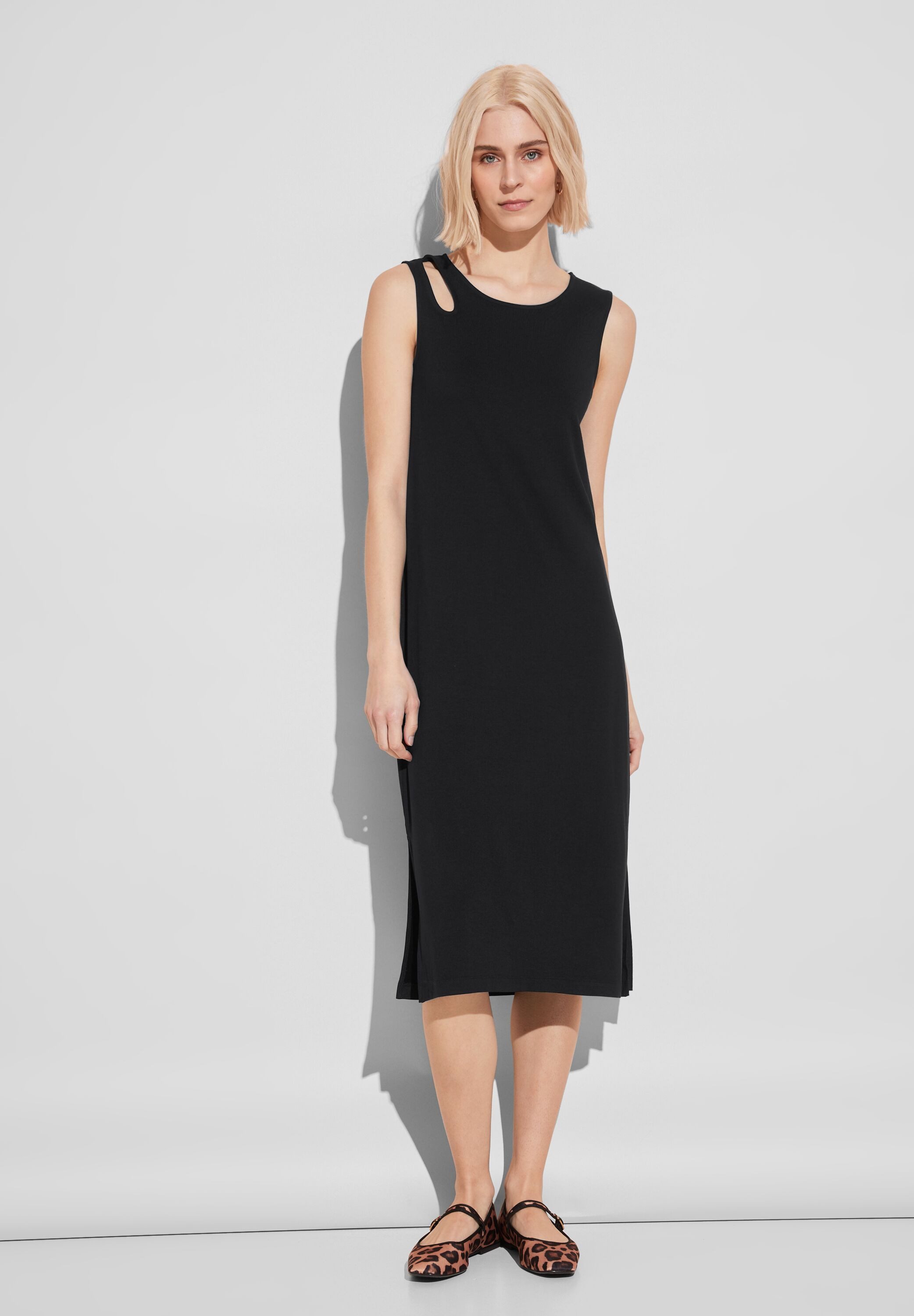 Street One Damen Midikleid Mit 3/4-Ärmeln – Bedruckt, Viskose, Mit Reißverschluss Und Stoffgürtel