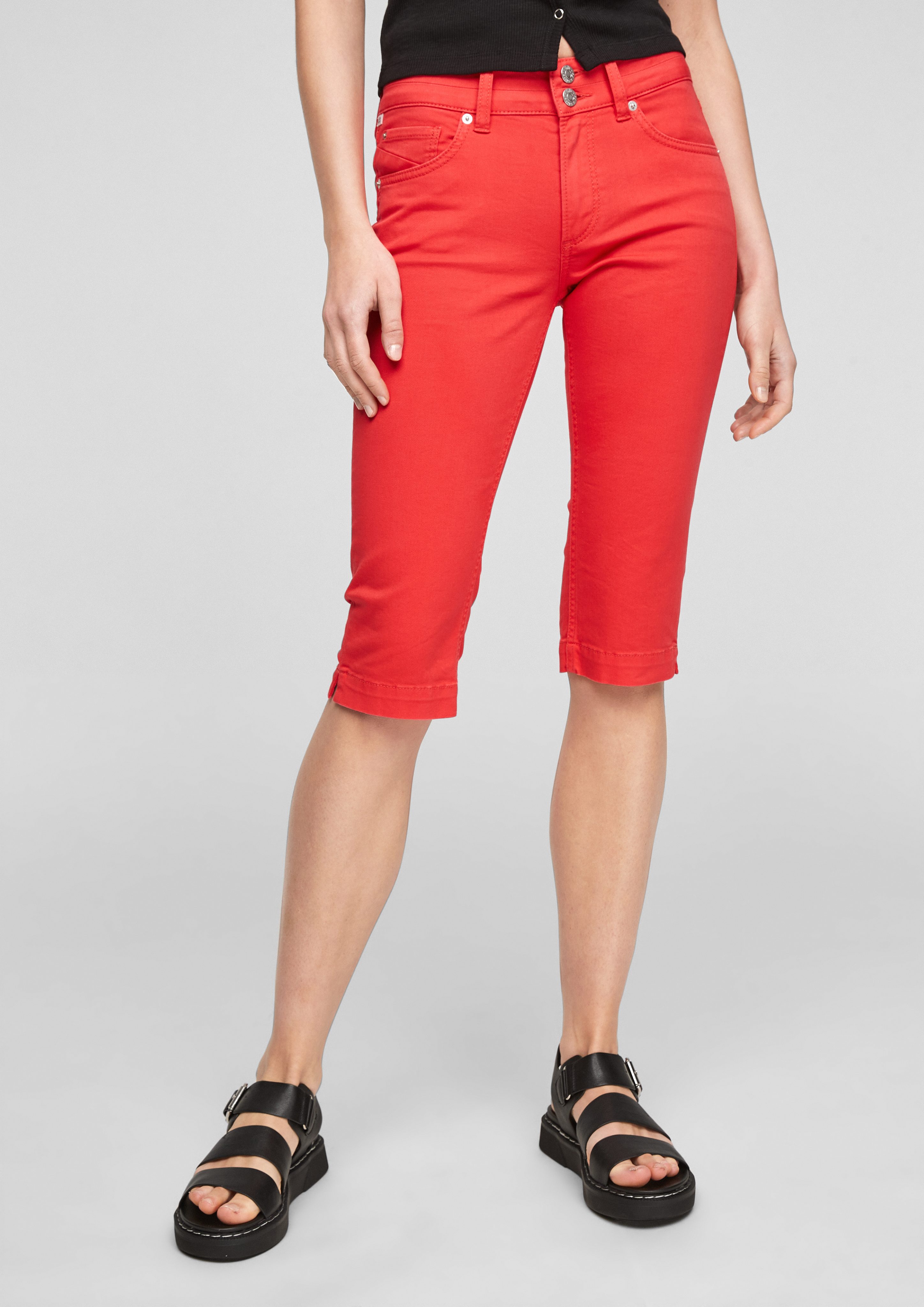QS 3/4-Hose Slim Fit: Coloured Capri-Jeans Label-Patch | Kurze Hosen