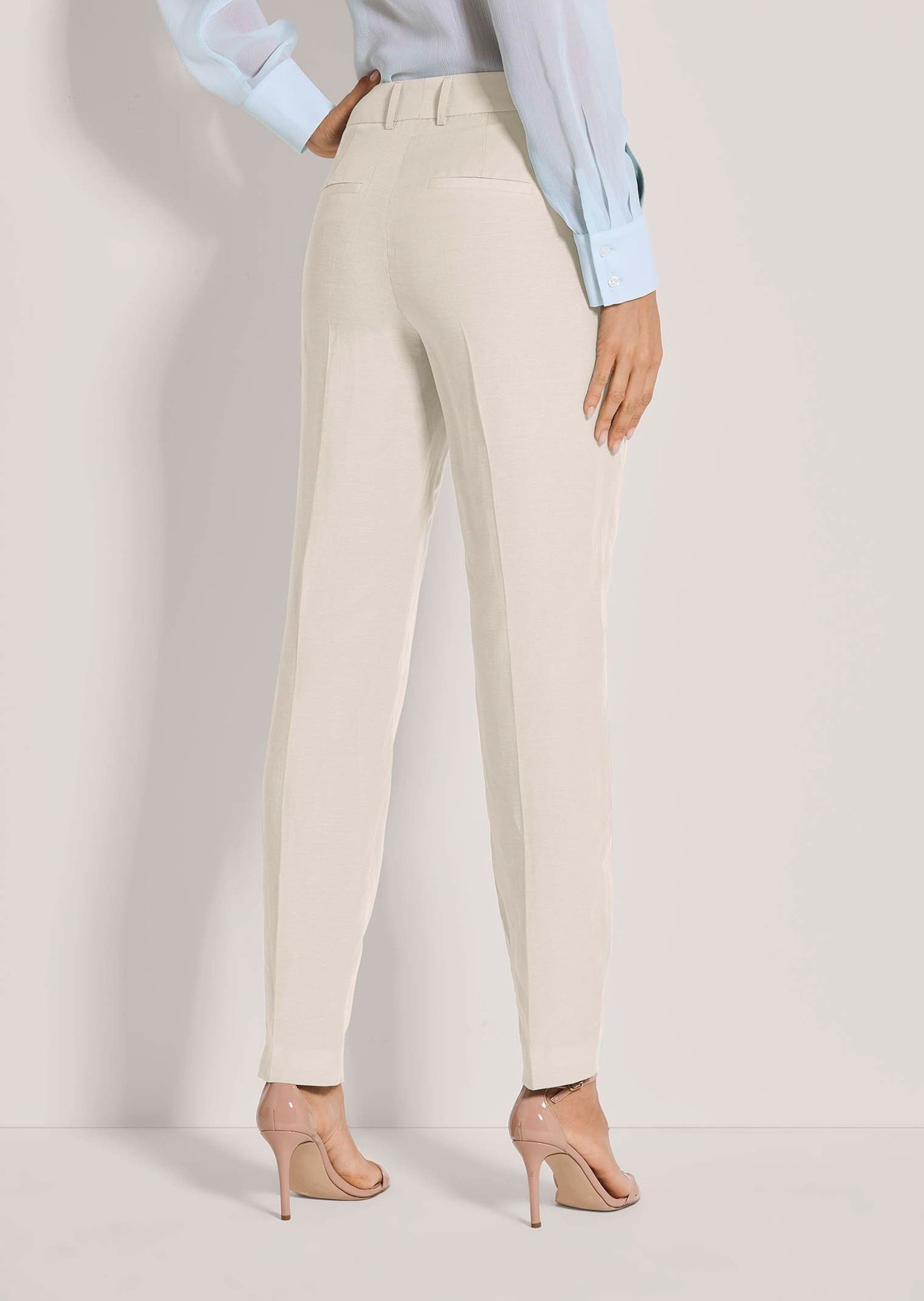 MADELEINE Bügelfaltenhose Kurzgröße: Elegante Bügelfaltenhose mit Formbund Uni-Design, Verschluss mit Formbund und Gürtelschlaufen