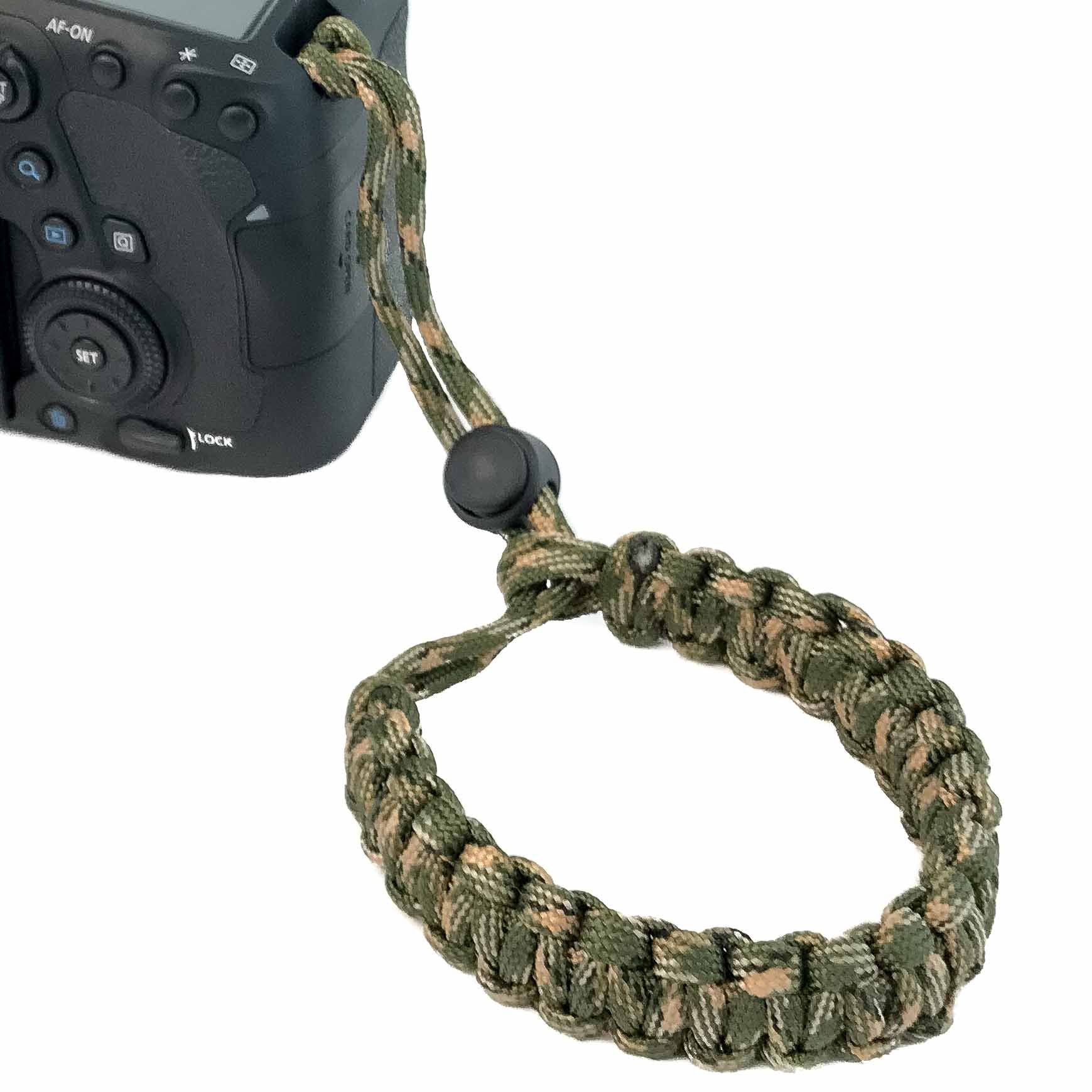 Kamera: Wrist-Band Grün Tragegurt. zum am Handgelenk Kordel für Lens-Aid Handschlaufe Kameragurt DSLR Paracord Kamerazubehör-Set Camouflage Tragen