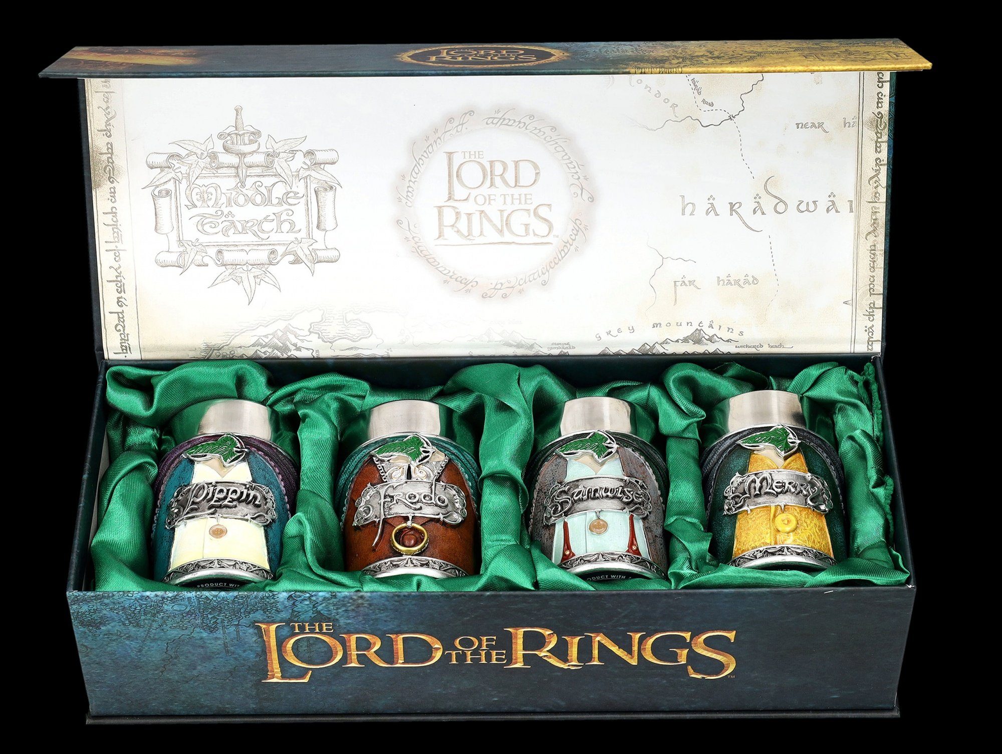 Figuren Shop GmbH Becher Schnapsbecher Herr der Ringe - 4 Hobbits Set - Becher Film Merchandise, Kunststein (Polyresin), Edelstahl