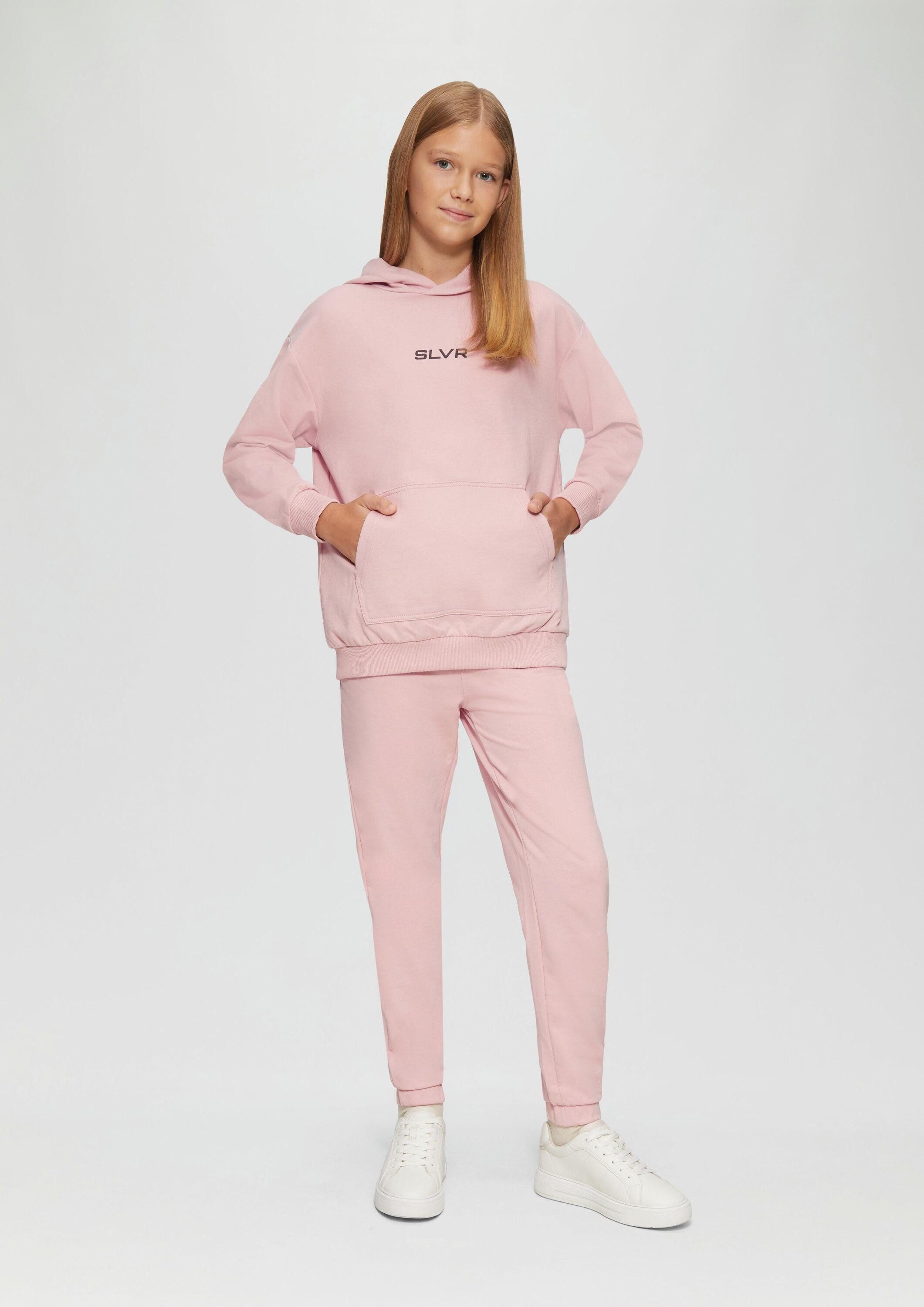 s.Oliver Sweatshirt Sweatshirt Unisex Kapuzen-Sweatshirt mit Känguru-Tasche und Frontprint – Bild 3 von 5