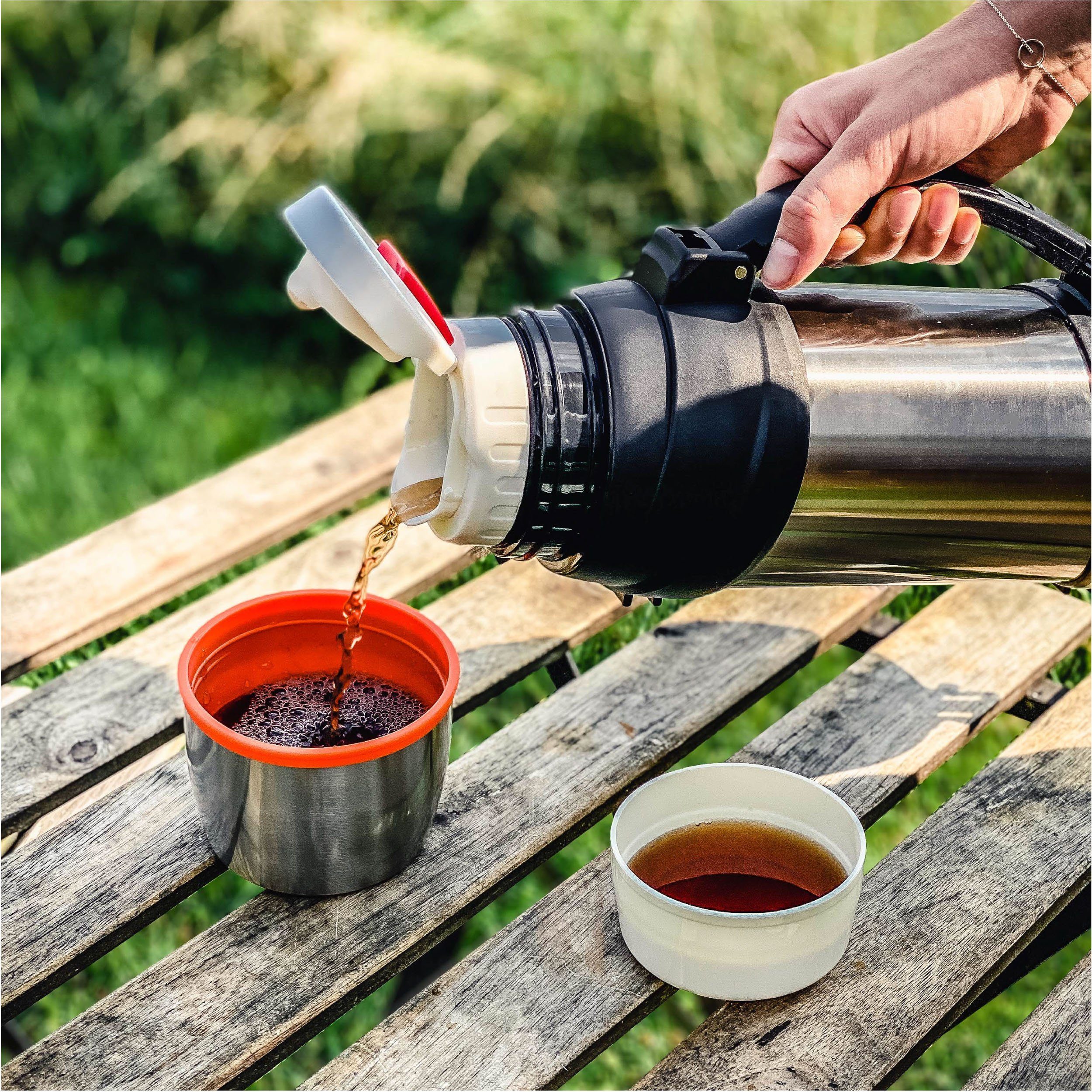 Cosumy Thermobecher »Thermosflasche 1,5l mit Becher für Unterwegs Silve ...